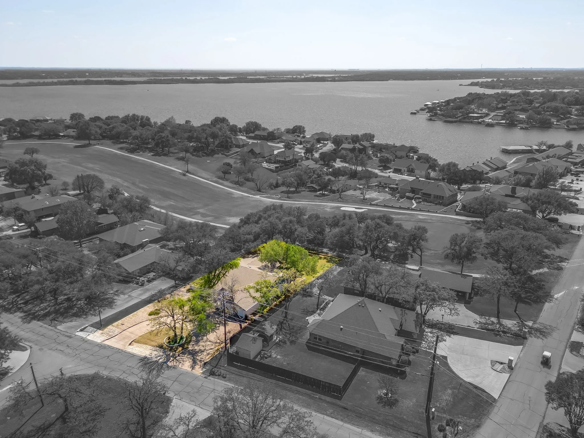 The property is highlighted.