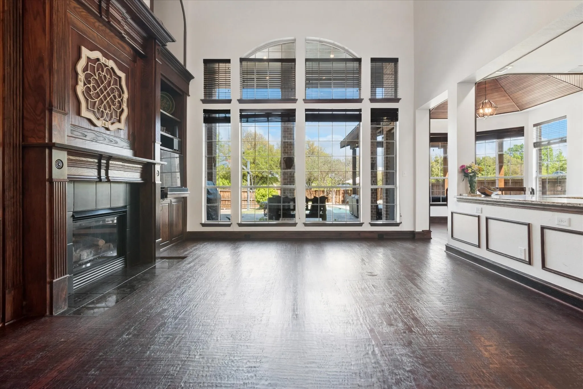 Single Family Residence For Sale in Collin County , 2013 Covey Glen Road, Mc Kinney, Texas 75072, 4 Bedroom, 4 Bathroom, 3 Garage spaces, 4,678 Sqft, built in 2001, Preowned, mls#21215116, Real Estate Agent in Mc Kinney, Homes For Sale in Collin county, Homes For Sale in Mc Kinney, Realtor in Mc Kinney Texas, Real Estate Brokerage Independent Realty Texas, Luminita Cordes Realtor