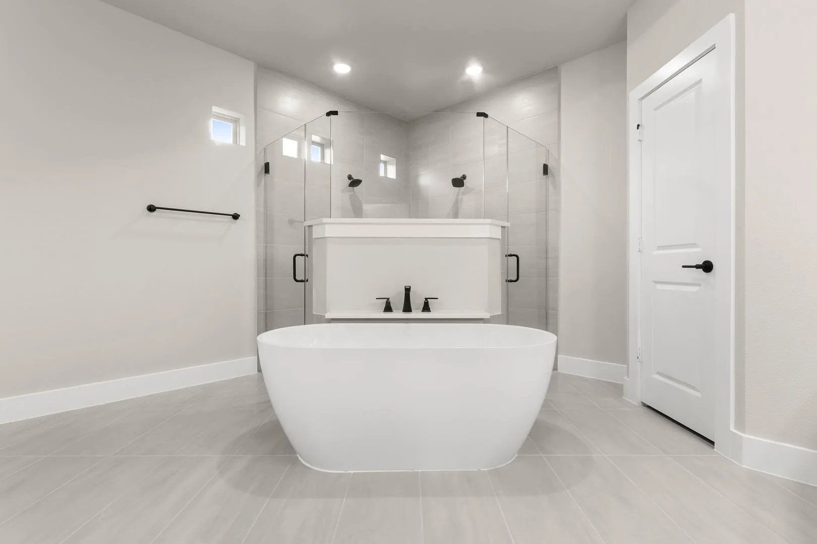 111 Broadmoor-Primary Suite-3