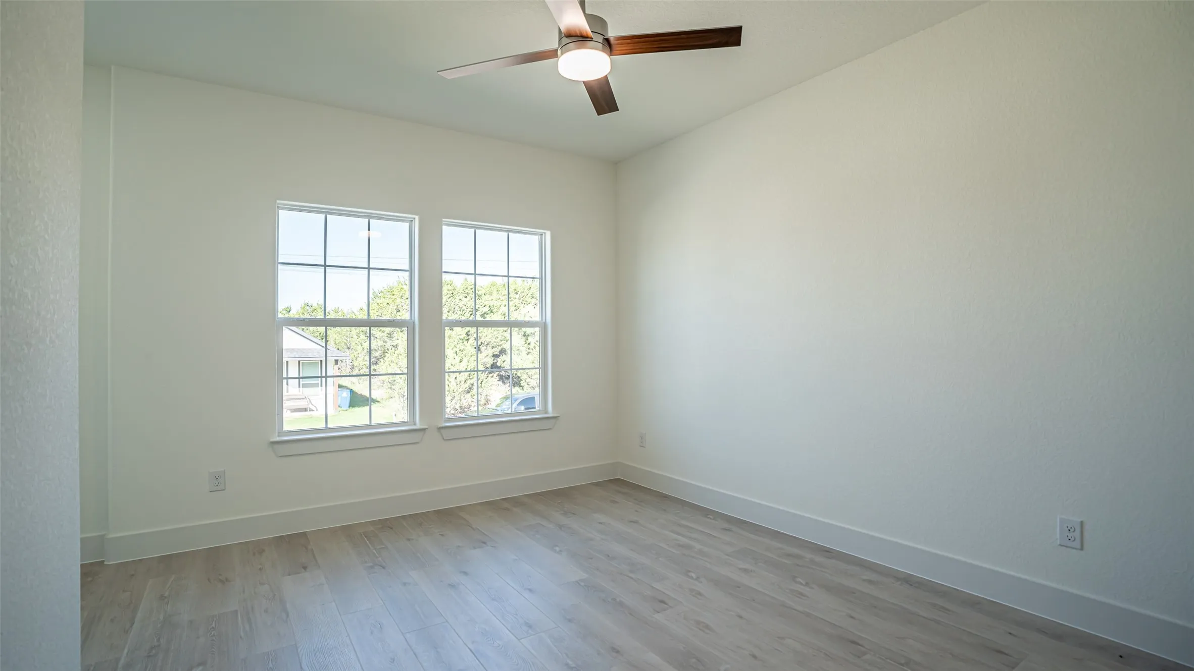 Single Family Residence For Sale in Hood County , 5634 Barkridge Drive, Granbury, Texas 76048, 4 Bedroom, 3 Bathroom, 2 Garage spaces, 2,228 Sqft, built in 2025, New Construction - Complete, mls#21215948, Real Estate Agent in Granbury, Homes For Sale in Hood county, Homes For Sale in Granbury, Realtor in Granbury Texas, Real Estate Brokerage Independent Realty Texas, Luminita Cordes Realtor