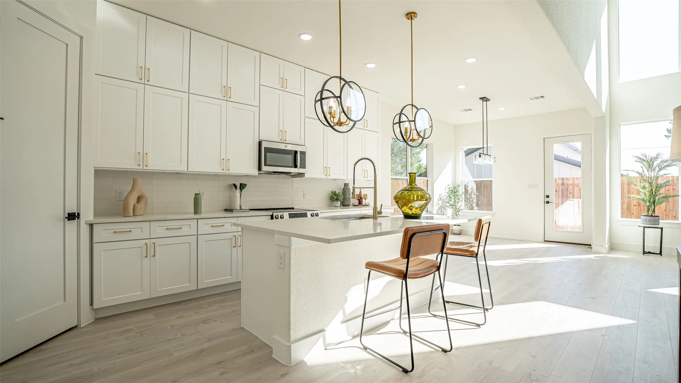 Single Family Residence For Sale in Hood County , 5634 Barkridge Drive, Granbury, Texas 76048, 4 Bedroom, 3 Bathroom, 2 Garage spaces, 2,228 Sqft, built in 2025, New Construction - Complete, mls#21215948, Real Estate Agent in Granbury, Homes For Sale in Hood county, Homes For Sale in Granbury, Realtor in Granbury Texas, Real Estate Brokerage Independent Realty Texas, Luminita Cordes Realtor