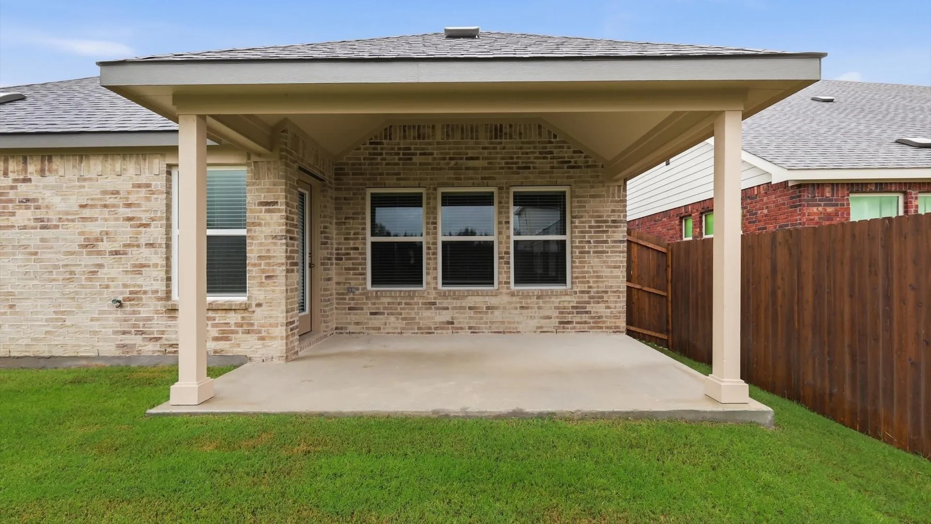 Single Family Residence For Sale in Collin County , 2529 Rivers West Road, Anna, Texas 75409, 3 Bedroom, 2 Bathroom, 2 Garage spaces, 1,845 Sqft, built in 2025, New Construction - Complete, mls#21216968, Real Estate Agent in Anna, Homes For Sale in Collin county, Homes For Sale in Anna, Realtor in Anna Texas, Real Estate Brokerage Independent Realty Texas, Luminita Cordes Realtor