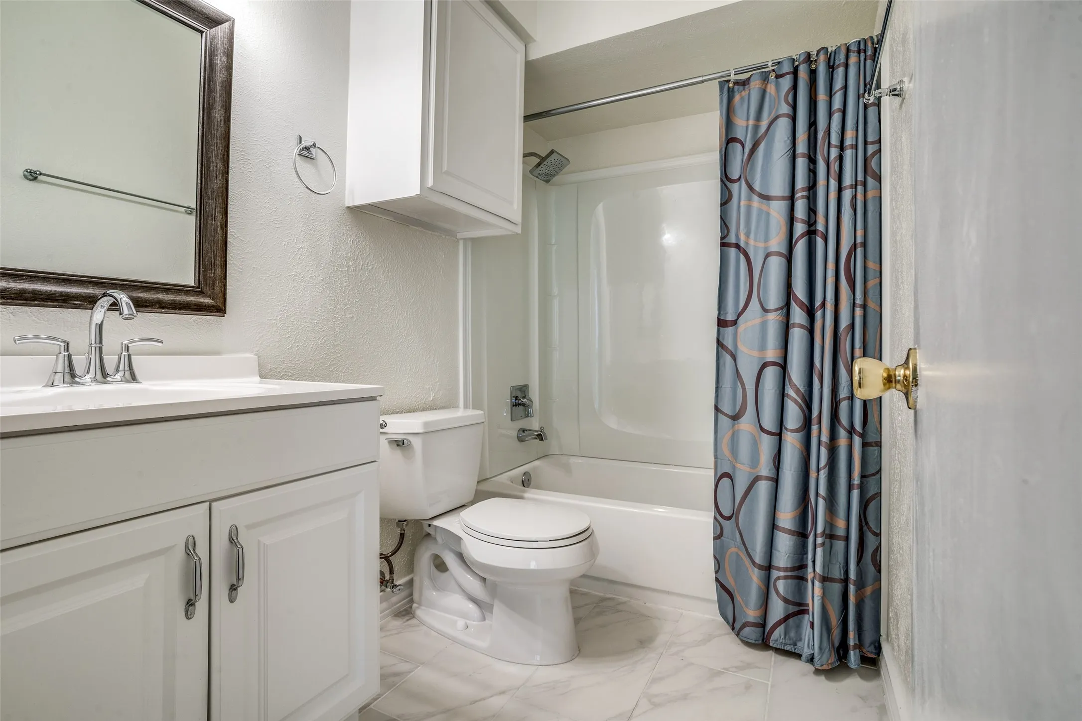 Condominium For Sale in Dallas County , 3446 Asbury Street, University Park, Texas 75205, 4 Bedroom, 6 Bathroom, Garage spaces, 3,560 Sqft, built in 1976, Preowned, mls#21217106, Real Estate Agent in University Park, Homes For Sale in Dallas county, Homes For Sale in University Park, Realtor in University Park Texas, Real Estate Brokerage Independent Realty Texas, Luminita Cordes Realtor