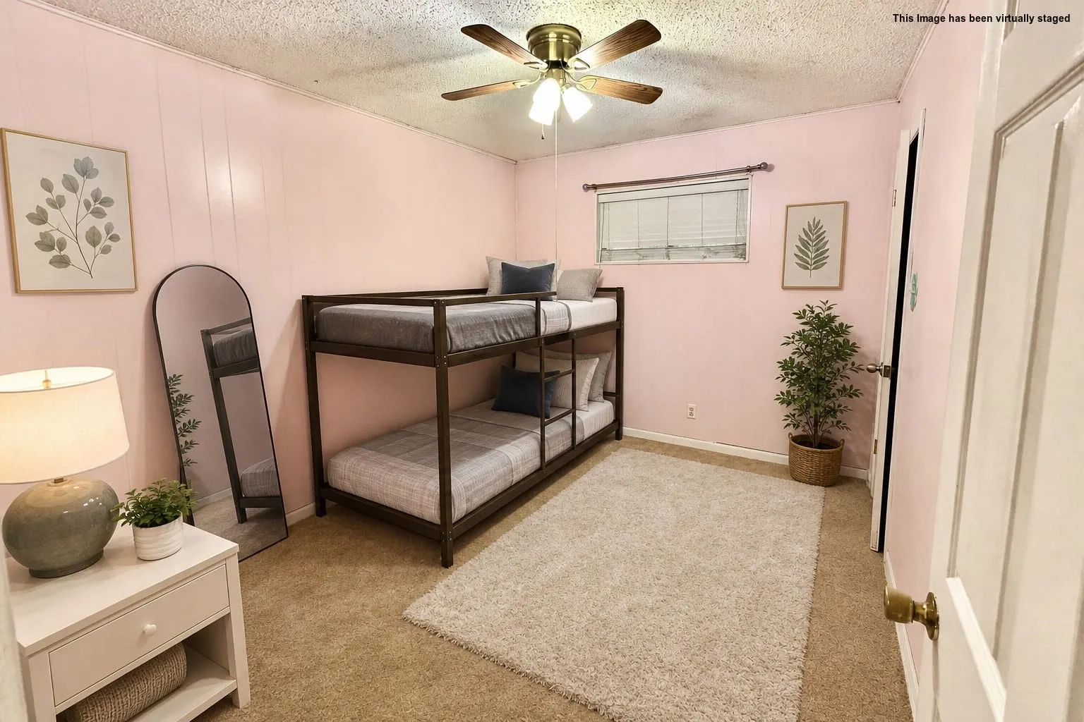 Single Family Residence For Sale in Ellis County , 303 N Caesar Street, Ennis, Texas 75119, 5 Bedroom, 3 Bathroom, Garage spaces, 2,267 Sqft, built in 1976, Preowned, mls#21217131, Real Estate Agent in Ennis, Homes For Sale in Ellis county, Homes For Sale in Ennis, Realtor in Ennis Texas, Real Estate Brokerage Independent Realty Texas, Luminita Cordes Realtor