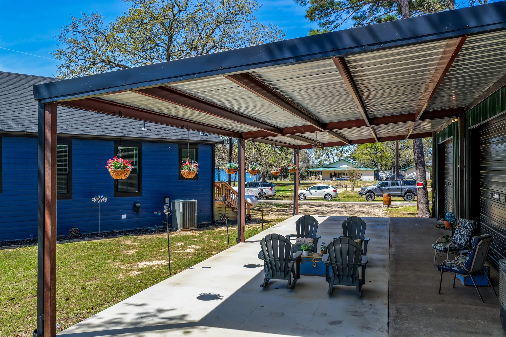 Single Family Residence For Sale in Smith County , 23374 Wateridge Loop, Flint, Texas 75762, 3 Bedroom, 3 Bathroom, 1 Garage spaces, 2,040 Sqft, built in 2025, Preowned, mls#21211015, Real Estate Agent in Flint, Homes For Sale in Smith county, Homes For Sale in Flint, Realtor in Flint Texas, Real Estate Brokerage Independent Realty Texas, Luminita Cordes Realtor