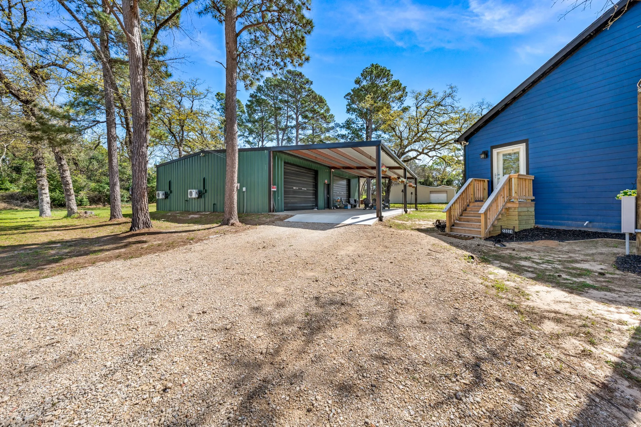 Single Family Residence For Sale in Smith County , 23374 Wateridge Loop, Flint, Texas 75762, 3 Bedroom, 3 Bathroom, 1 Garage spaces, 2,040 Sqft, built in 2025, Preowned, mls#21211015, Real Estate Agent in Flint, Homes For Sale in Smith county, Homes For Sale in Flint, Realtor in Flint Texas, Real Estate Brokerage Independent Realty Texas, Luminita Cordes Realtor