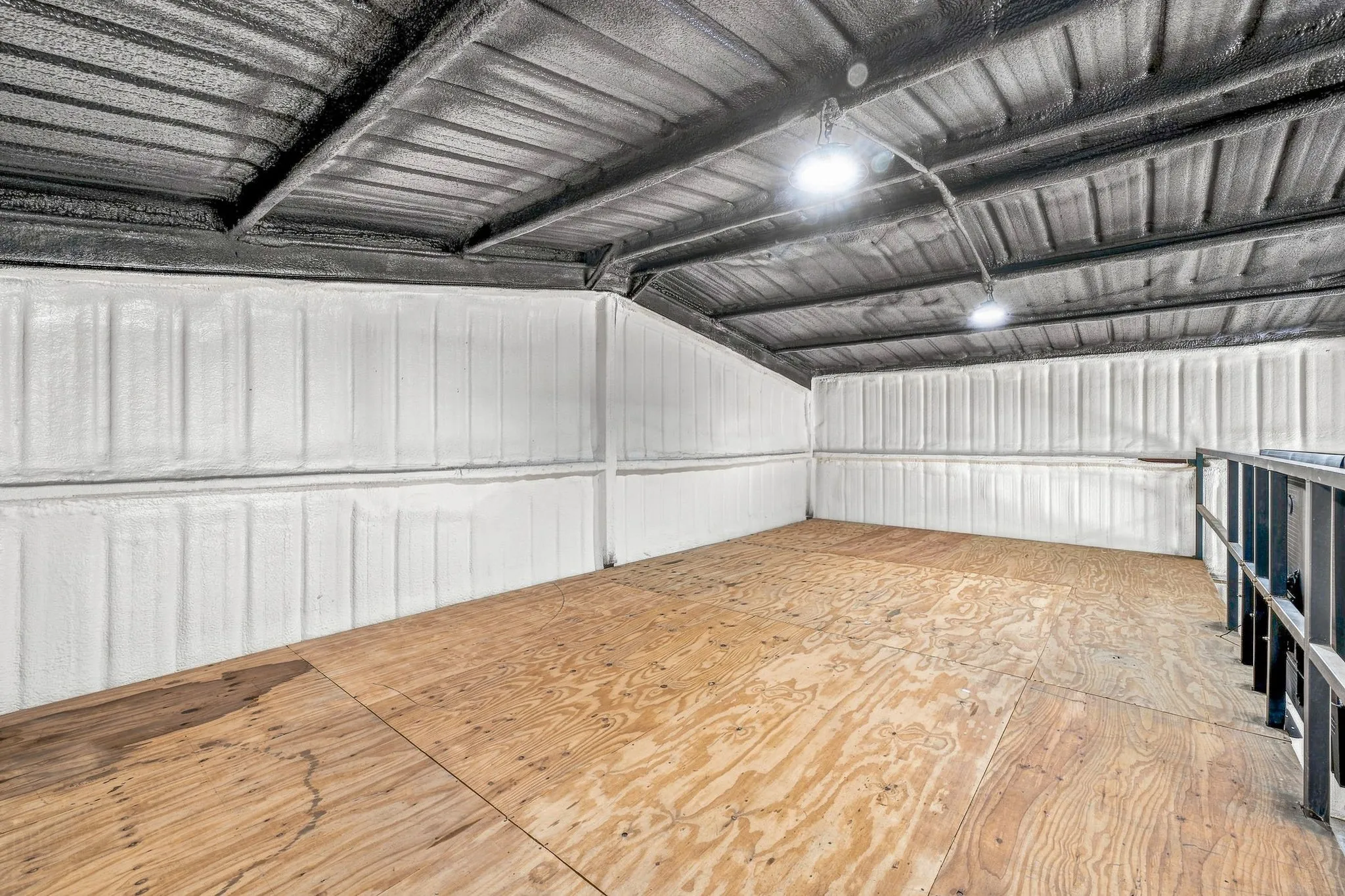 Single Family Residence For Sale in Wise County , 230 Private Road 2174, Decatur, Texas 76234, 4 Bedroom, 3 Bathroom, 2 Garage spaces, 2,952 Sqft, built in 1978, Preowned, mls#21216632, Real Estate Agent in Decatur, Homes For Sale in Wise county, Homes For Sale in Decatur, Realtor in Decatur Texas, Real Estate Brokerage Independent Realty Texas, Luminita Cordes Realtor