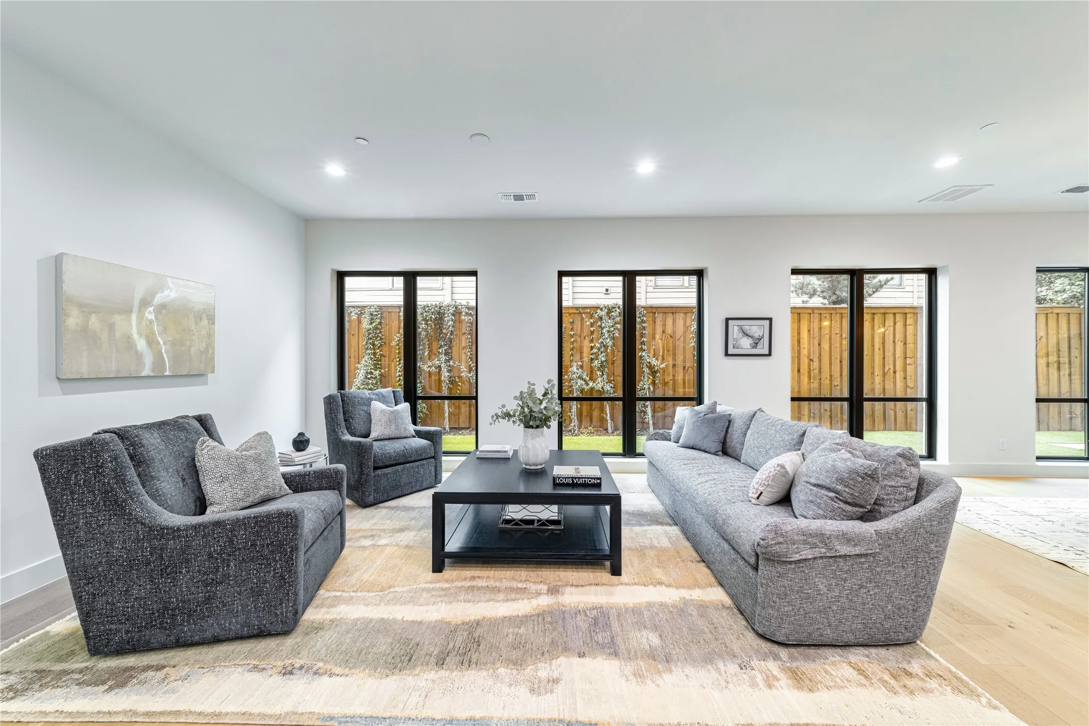 Condominium For Sale in Dallas County , 3601 Routh Street 1B, Dallas, Texas 75219, 1 Bedroom, 2 Bathroom, 1 Garage spaces, 1,402 Sqft, built in 2024, mls#21217293, Real Estate Agent in Dallas, Homes For Sale in Dallas county, Homes For Sale in Dallas, Realtor in Dallas Texas, Real Estate Brokerage Independent Realty Texas, Luminita Cordes Realtor