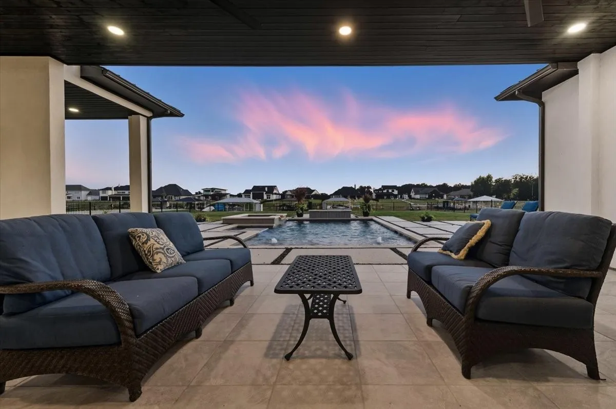 Single Family Residence For Sale in Tarrant County , 1532 Laguna Bay N, Pelican Bay, Texas 76020, 6 Bedroom, 6 Bathroom, 3 Garage spaces, 4,321 Sqft, built in 2023, mls#21217107, Real Estate Agent in Pelican Bay, Homes For Sale in Tarrant county, Homes For Sale in Pelican Bay, Realtor in Pelican Bay Texas, Real Estate Brokerage Independent Realty Texas, Luminita Cordes Realtor