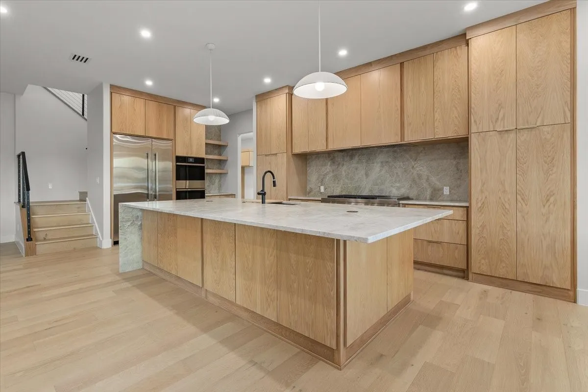 Single Family Residence For Sale in Tarrant County , 1532 Laguna Bay N, Pelican Bay, Texas 76020, 6 Bedroom, 6 Bathroom, 3 Garage spaces, 4,321 Sqft, built in 2023, mls#21217107, Real Estate Agent in Pelican Bay, Homes For Sale in Tarrant county, Homes For Sale in Pelican Bay, Realtor in Pelican Bay Texas, Real Estate Brokerage Independent Realty Texas, Luminita Cordes Realtor