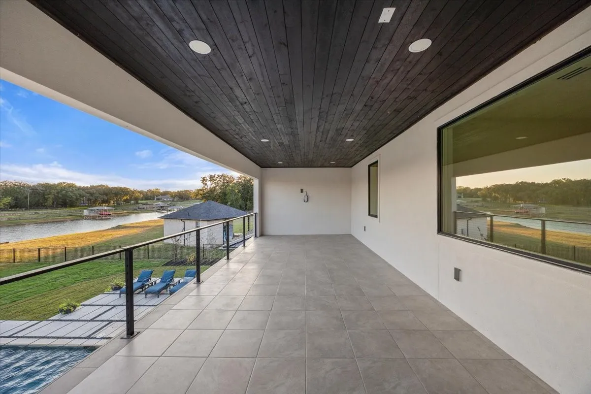 Single Family Residence For Sale in Tarrant County , 1532 Laguna Bay N, Pelican Bay, Texas 76020, 6 Bedroom, 6 Bathroom, 3 Garage spaces, 4,321 Sqft, built in 2023, mls#21217107, Real Estate Agent in Pelican Bay, Homes For Sale in Tarrant county, Homes For Sale in Pelican Bay, Realtor in Pelican Bay Texas, Real Estate Brokerage Independent Realty Texas, Luminita Cordes Realtor