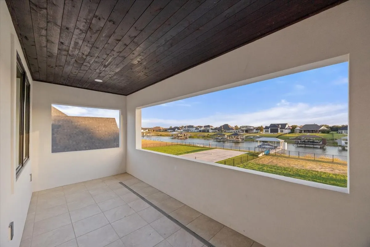 Single Family Residence For Sale in Tarrant County , 1532 Laguna Bay N, Pelican Bay, Texas 76020, 6 Bedroom, 6 Bathroom, 3 Garage spaces, 4,321 Sqft, built in 2023, mls#21217107, Real Estate Agent in Pelican Bay, Homes For Sale in Tarrant county, Homes For Sale in Pelican Bay, Realtor in Pelican Bay Texas, Real Estate Brokerage Independent Realty Texas, Luminita Cordes Realtor
