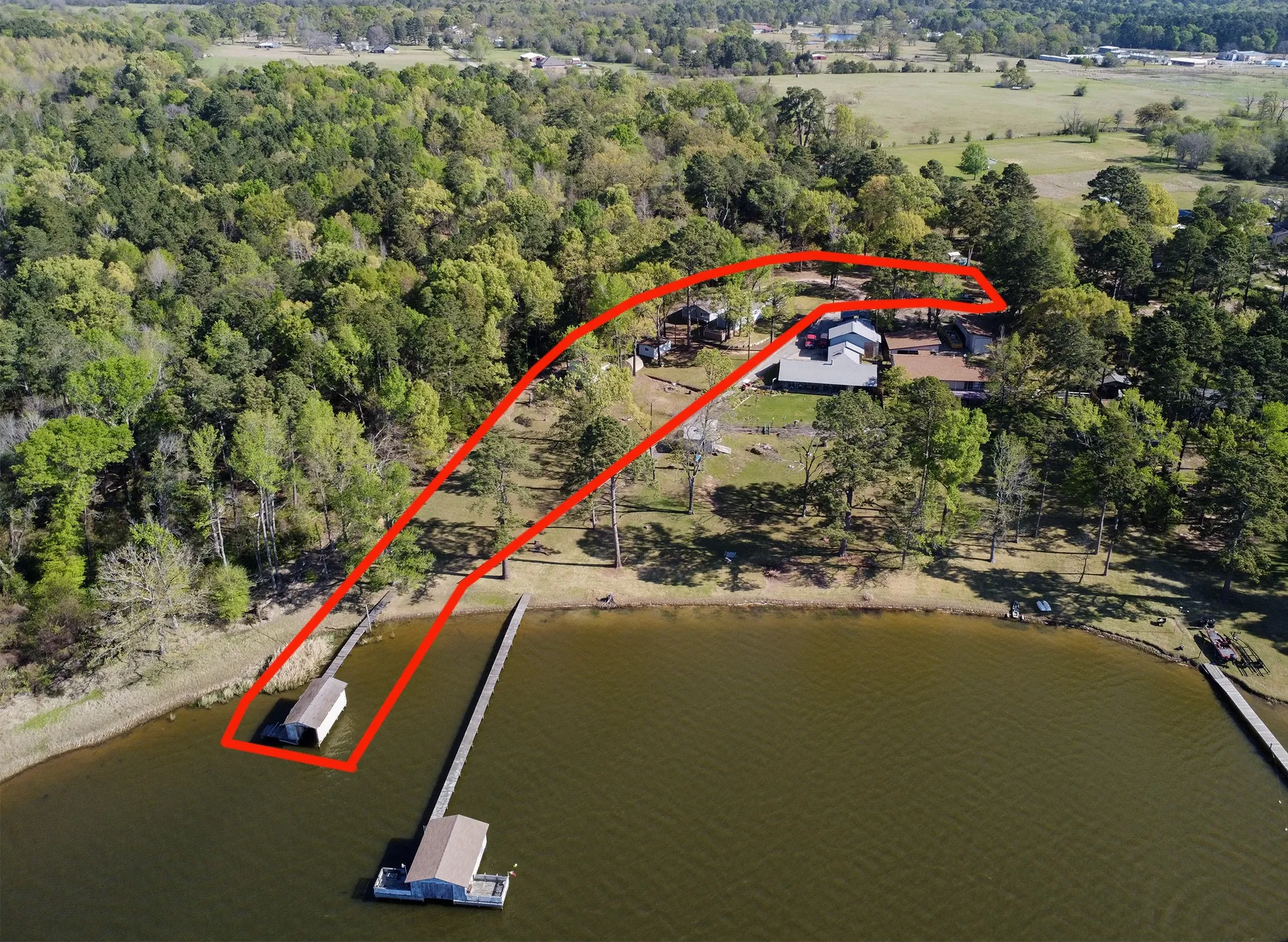 Manufactured Home For Sale in Henderson County , 2781 Lake Breeze Drive, Chandler, Texas 75758, 2 Bedroom, 2 Bathroom, 2 Garage spaces, 1,078 Sqft, built in 1984, mls#21217206, Real Estate Agent in Chandler, Homes For Sale in Henderson county, Homes For Sale in Chandler, Realtor in Chandler Texas, Real Estate Brokerage Independent Realty Texas, Luminita Cordes Realtor