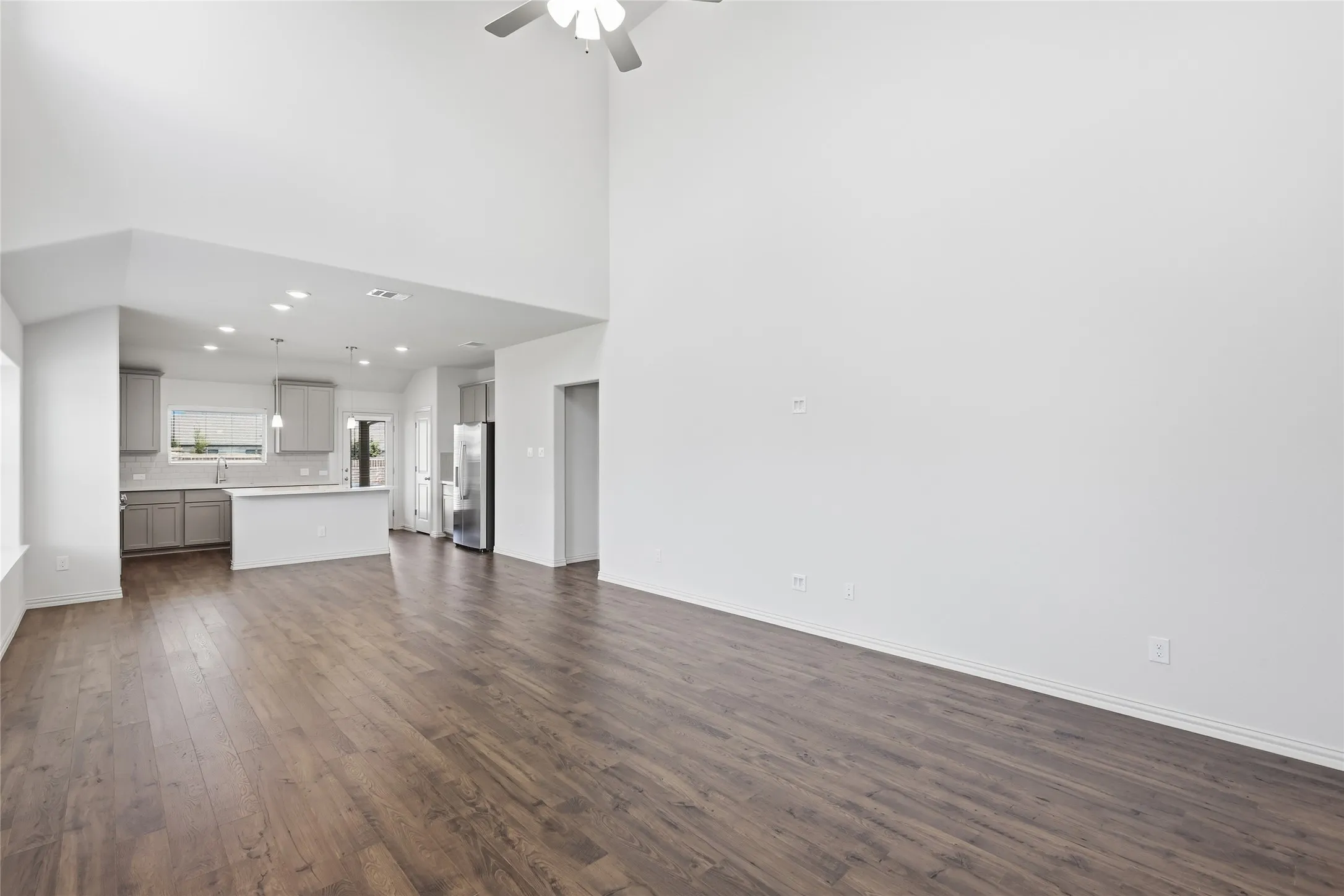 Single Family Residence For Sale in Collin County , 808 Antioch Drive, Princeton, Texas 75071, 4 Bedroom, 4 Bathroom, 2 Garage spaces, 2,136 Sqft, built in 2025, New Construction - Complete, mls#21217305, Real Estate Agent in Princeton, Homes For Sale in Collin county, Homes For Sale in Princeton, Realtor in Princeton Texas, Real Estate Brokerage Independent Realty Texas, Luminita Cordes Realtor