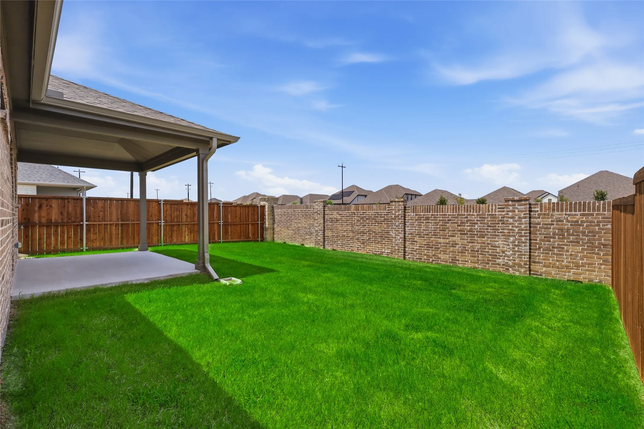 Single Family Residence For Sale in Collin County , 808 Antioch Drive, Princeton, Texas 75071, 4 Bedroom, 4 Bathroom, 2 Garage spaces, 2,136 Sqft, built in 2025, New Construction - Complete, mls#21217305, Real Estate Agent in Princeton, Homes For Sale in Collin county, Homes For Sale in Princeton, Realtor in Princeton Texas, Real Estate Brokerage Independent Realty Texas, Luminita Cordes Realtor