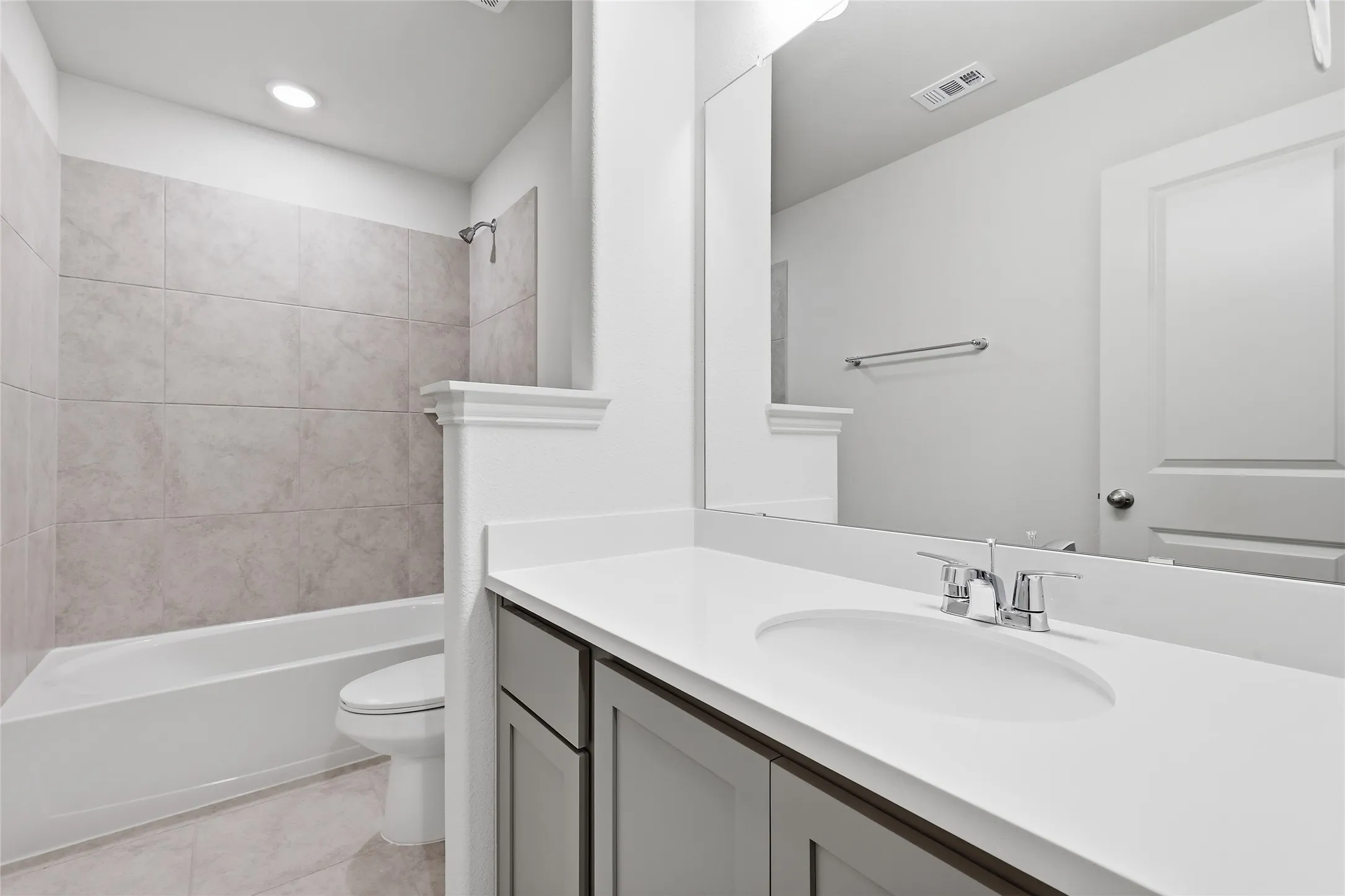 Single Family Residence For Sale in Collin County , 808 Antioch Drive, Princeton, Texas 75071, 4 Bedroom, 4 Bathroom, 2 Garage spaces, 2,136 Sqft, built in 2025, New Construction - Complete, mls#21217305, Real Estate Agent in Princeton, Homes For Sale in Collin county, Homes For Sale in Princeton, Realtor in Princeton Texas, Real Estate Brokerage Independent Realty Texas, Luminita Cordes Realtor