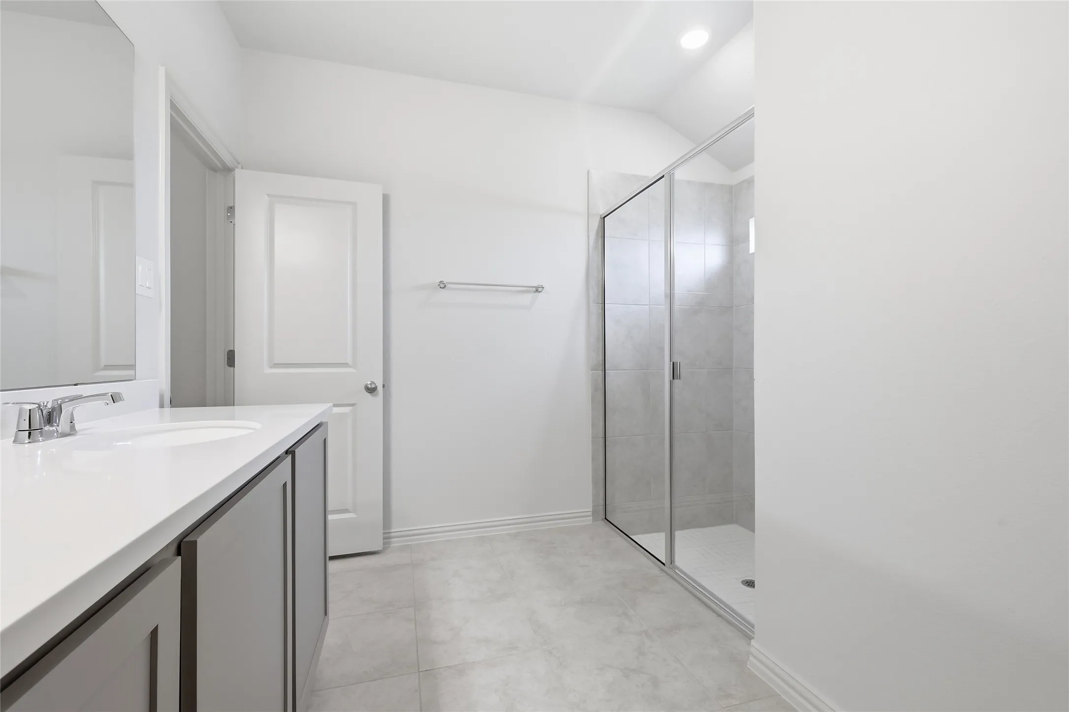 Single Family Residence For Sale in Collin County , 808 Antioch Drive, Princeton, Texas 75071, 4 Bedroom, 4 Bathroom, 2 Garage spaces, 2,136 Sqft, built in 2025, New Construction - Complete, mls#21217305, Real Estate Agent in Princeton, Homes For Sale in Collin county, Homes For Sale in Princeton, Realtor in Princeton Texas, Real Estate Brokerage Independent Realty Texas, Luminita Cordes Realtor