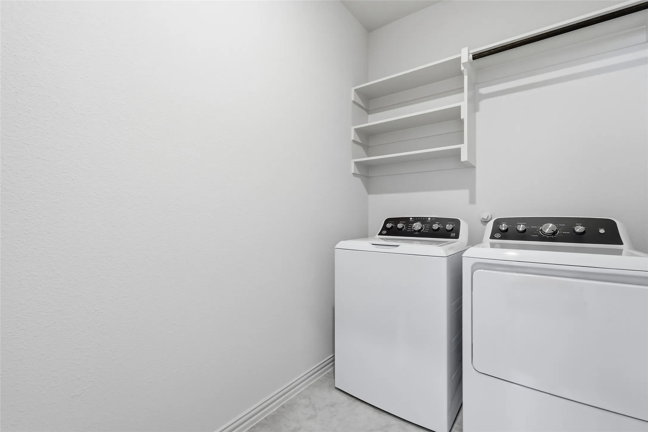 Single Family Residence For Sale in Collin County , 808 Antioch Drive, Princeton, Texas 75071, 4 Bedroom, 4 Bathroom, 2 Garage spaces, 2,136 Sqft, built in 2025, New Construction - Complete, mls#21217305, Real Estate Agent in Princeton, Homes For Sale in Collin county, Homes For Sale in Princeton, Realtor in Princeton Texas, Real Estate Brokerage Independent Realty Texas, Luminita Cordes Realtor