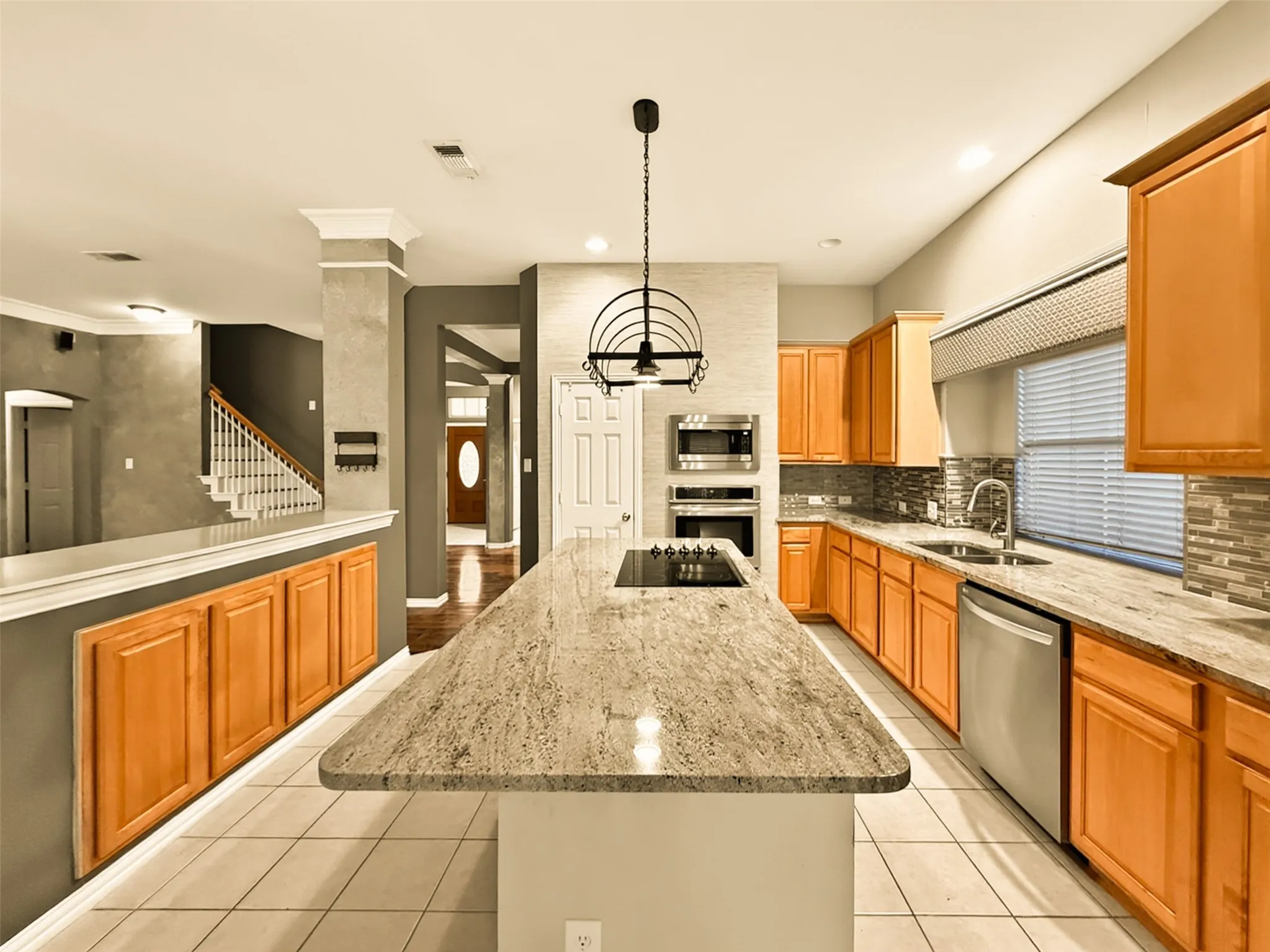 Single Family Residence For Sale in Denton County , 2025 Fair Oaks Circle, Corinth, Texas 76210, 4 Bedroom, 3 Bathroom, 2 Garage spaces, 3,400 Sqft, built in 1999, mls#21212363, Real Estate Agent in Corinth, Homes For Sale in Denton county, Homes For Sale in Corinth, Realtor in Corinth Texas, Real Estate Brokerage Independent Realty Texas, Luminita Cordes Realtor