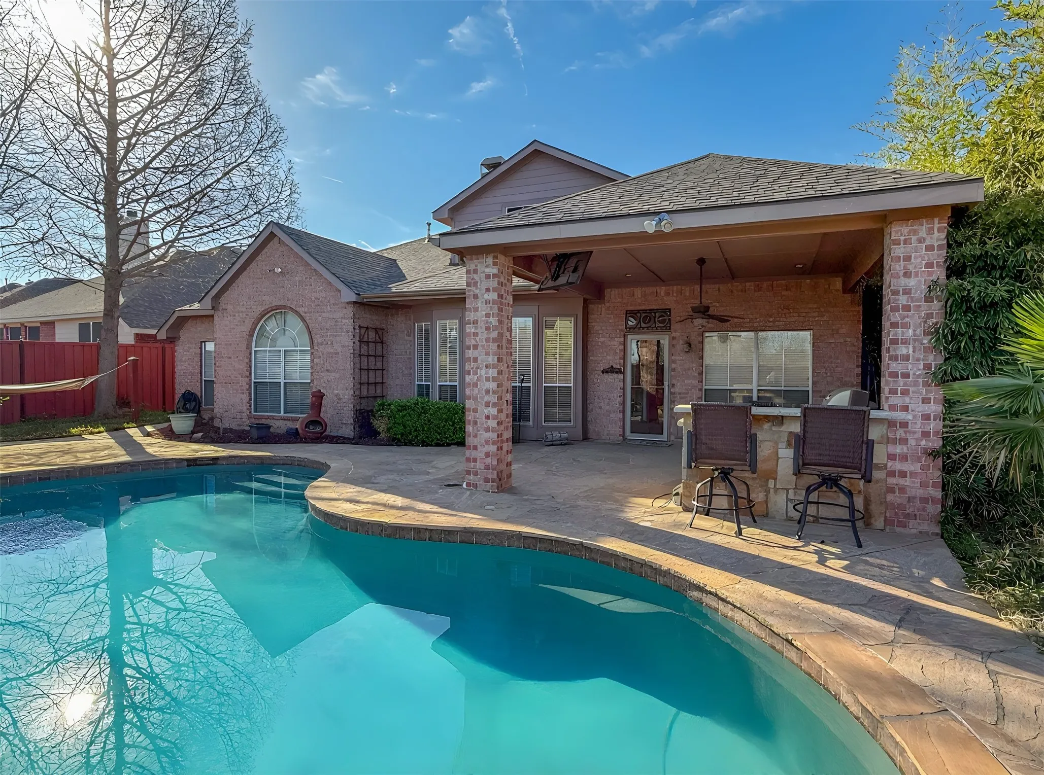 Single Family Residence For Sale in Denton County , 2025 Fair Oaks Circle, Corinth, Texas 76210, 4 Bedroom, 3 Bathroom, 2 Garage spaces, 3,400 Sqft, built in 1999, mls#21212363, Real Estate Agent in Corinth, Homes For Sale in Denton county, Homes For Sale in Corinth, Realtor in Corinth Texas, Real Estate Brokerage Independent Realty Texas, Luminita Cordes Realtor