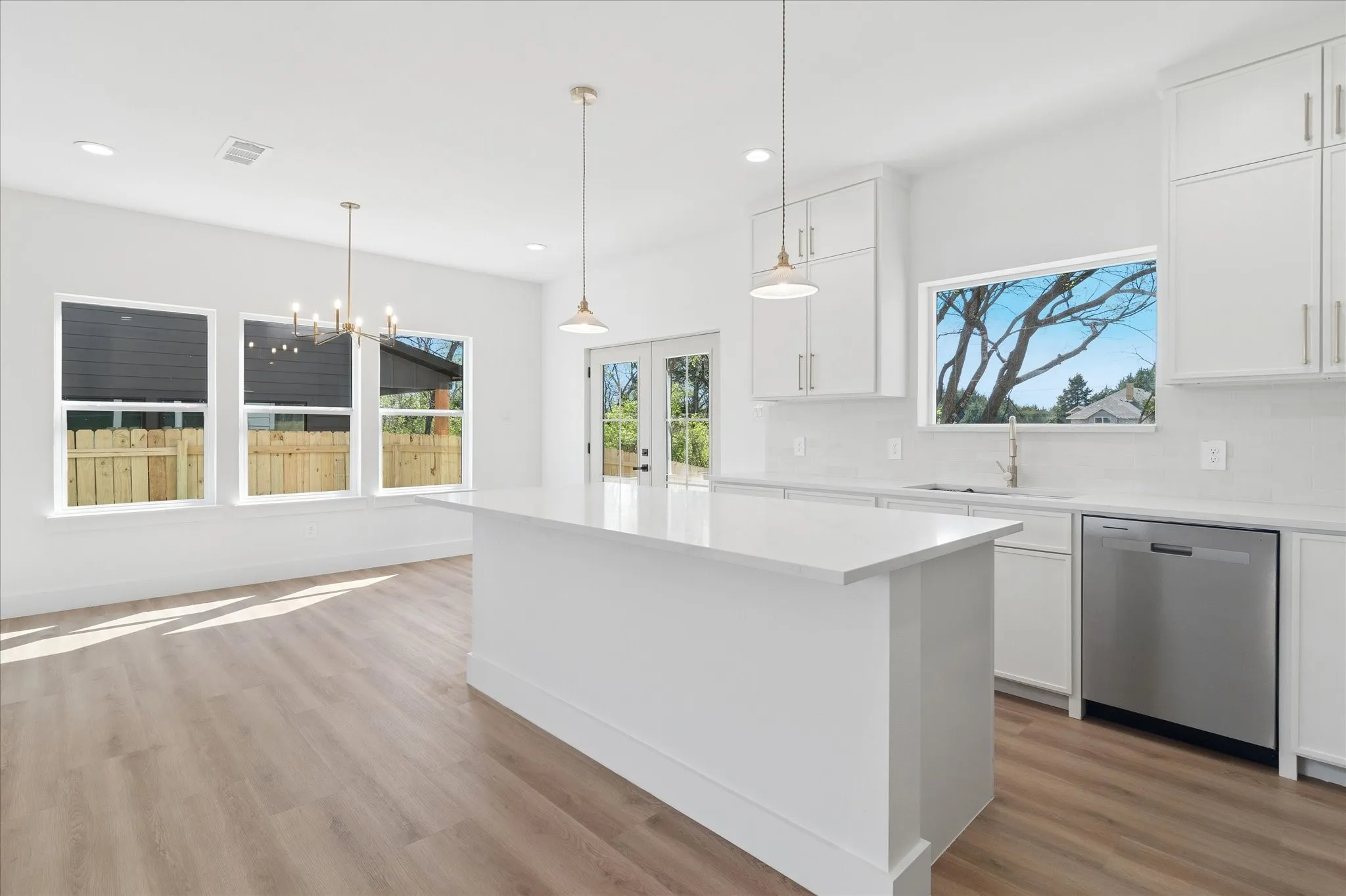 Single Family Residence For Sale in Ellis County , 121 Lakeshore Lane, Glenn Heights, Texas 75154, 4 Bedroom, 3 Bathroom, 2 Garage spaces, 2,065 Sqft, built in 2026, Preowned, mls#21214105, Real Estate Agent in Glenn Heights, Homes For Sale in Ellis county, Homes For Sale in Glenn Heights, Realtor in Glenn Heights Texas, Real Estate Brokerage Independent Realty Texas, Luminita Cordes Realtor