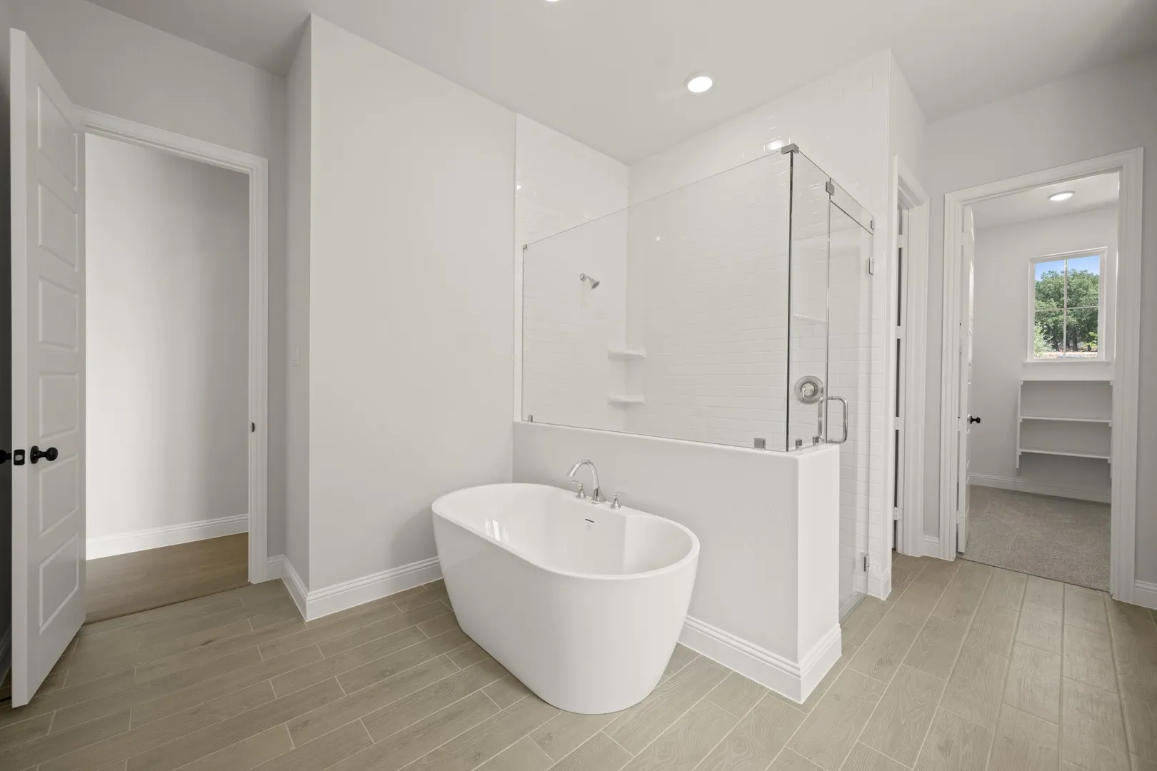 9104 Landmark- Primary Suite-3