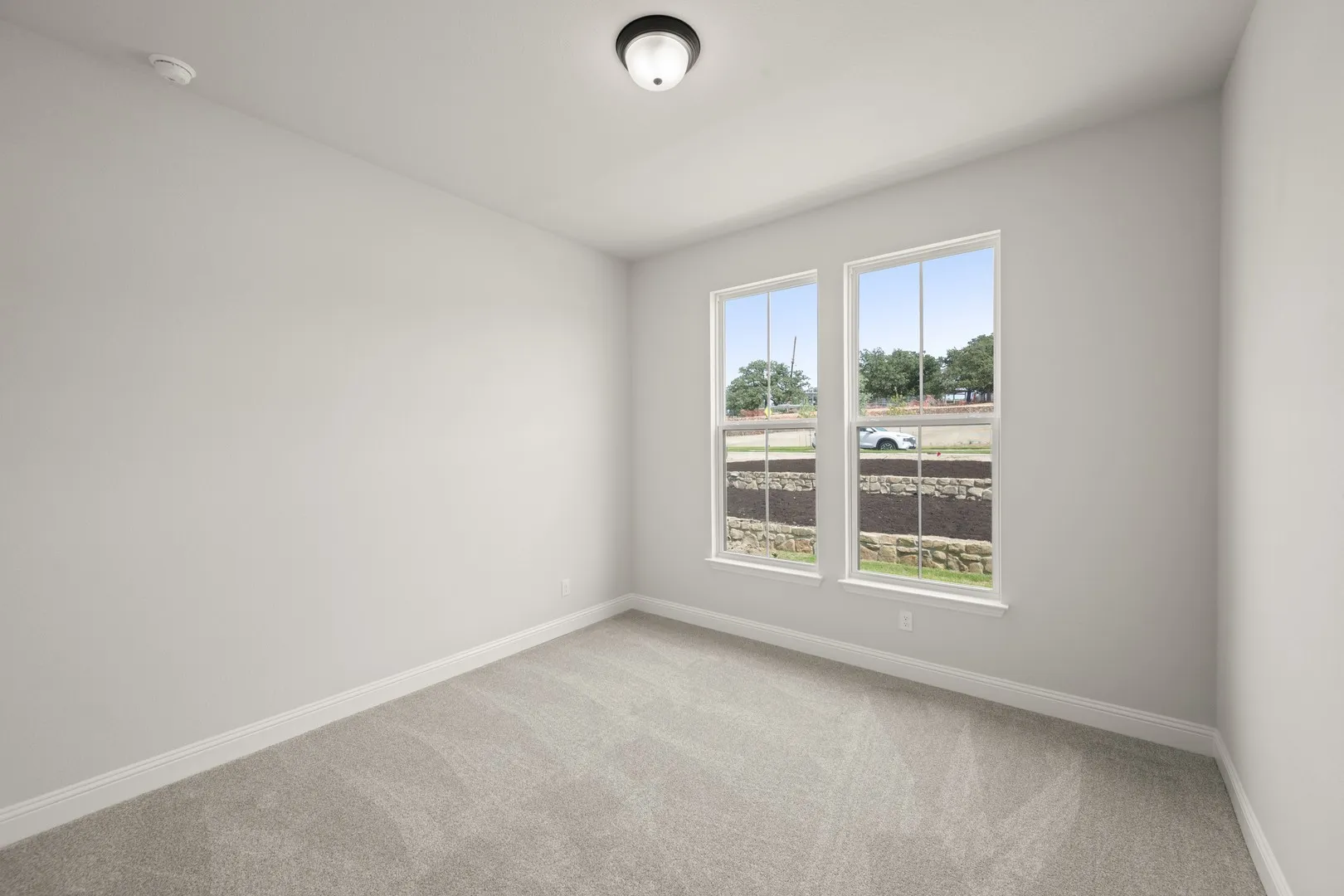 9104 Landmark- Bedroom-2