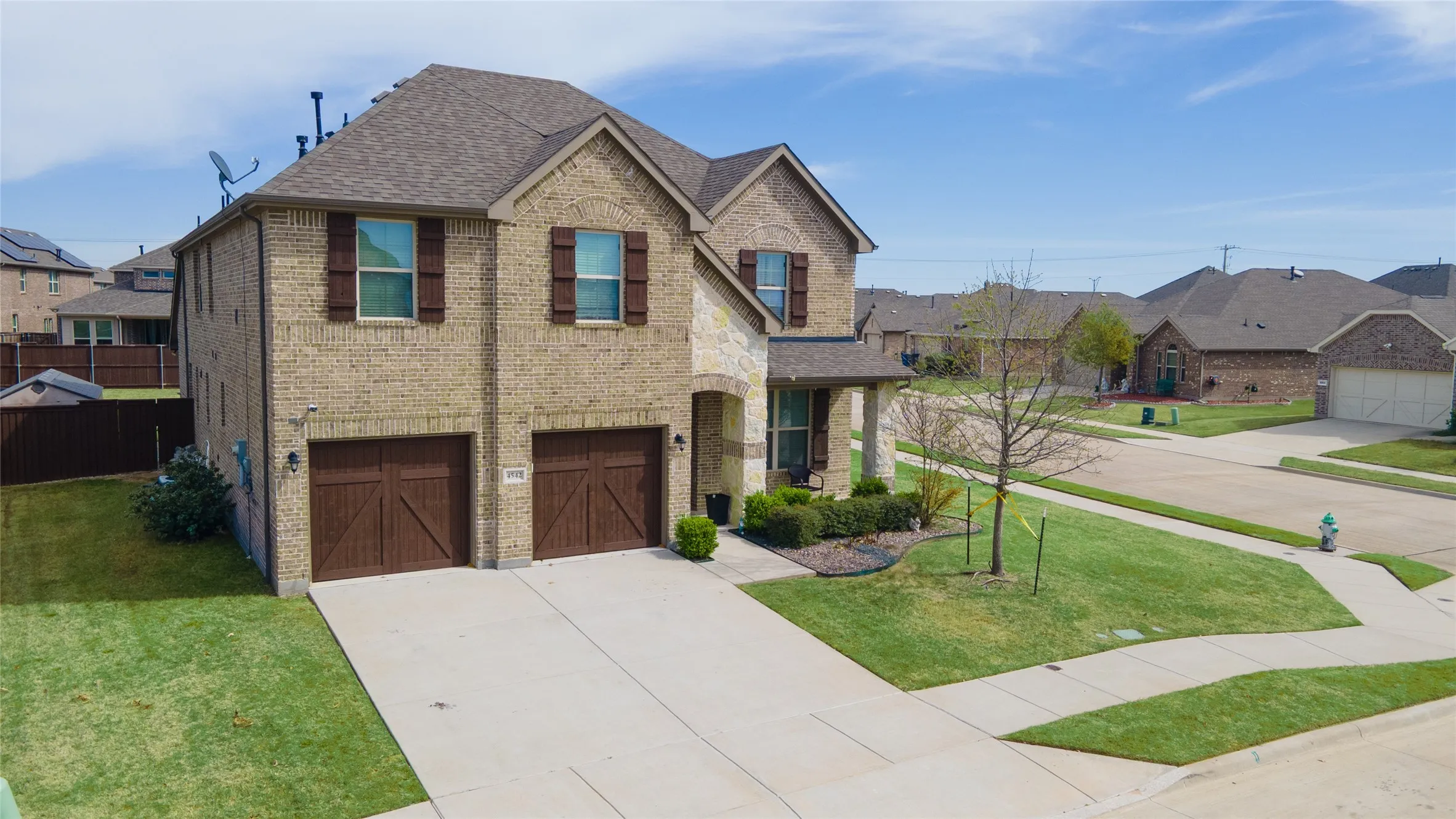 Single Family Residence For Sale in Denton County , 4542 Kipling Avenue, Celina, Texas 76227, 4 Bedroom, 4 Bathroom, 2 Garage spaces, 3,680 Sqft, built in 2019, Preowned, mls#21215764, Real Estate Agent in Celina, Homes For Sale in Denton county, Homes For Sale in Celina, Realtor in Celina Texas, Real Estate Brokerage Independent Realty Texas, Luminita Cordes Realtor