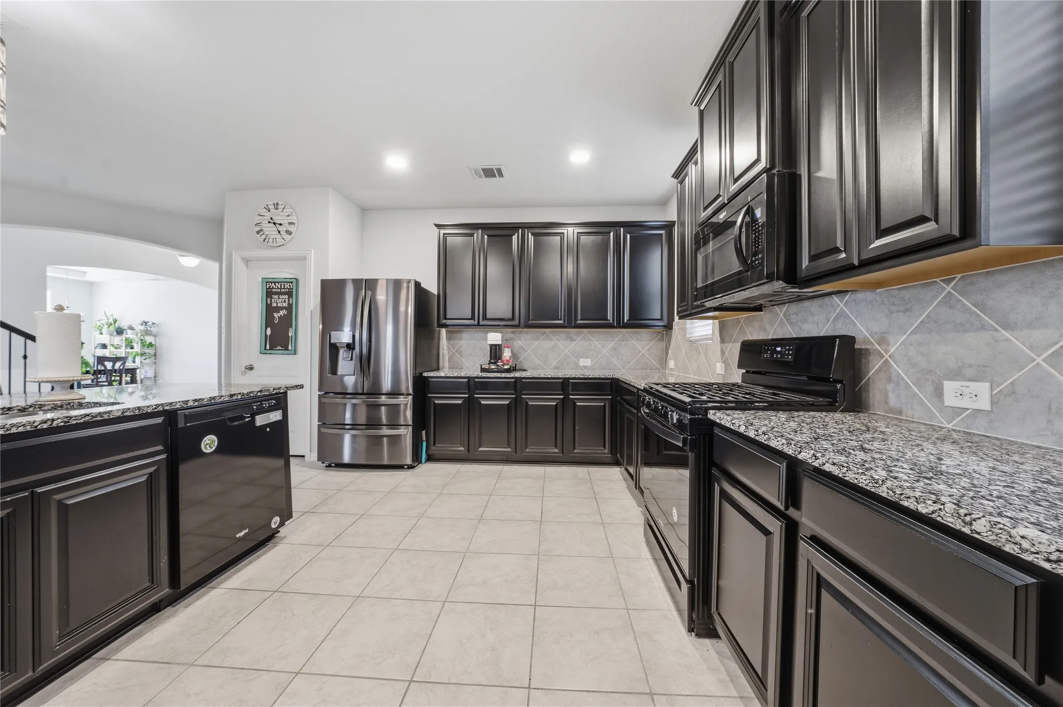 Single Family Residence For Sale in Denton County , 4542 Kipling Avenue, Celina, Texas 76227, 4 Bedroom, 4 Bathroom, 2 Garage spaces, 3,680 Sqft, built in 2019, Preowned, mls#21215764, Real Estate Agent in Celina, Homes For Sale in Denton county, Homes For Sale in Celina, Realtor in Celina Texas, Real Estate Brokerage Independent Realty Texas, Luminita Cordes Realtor