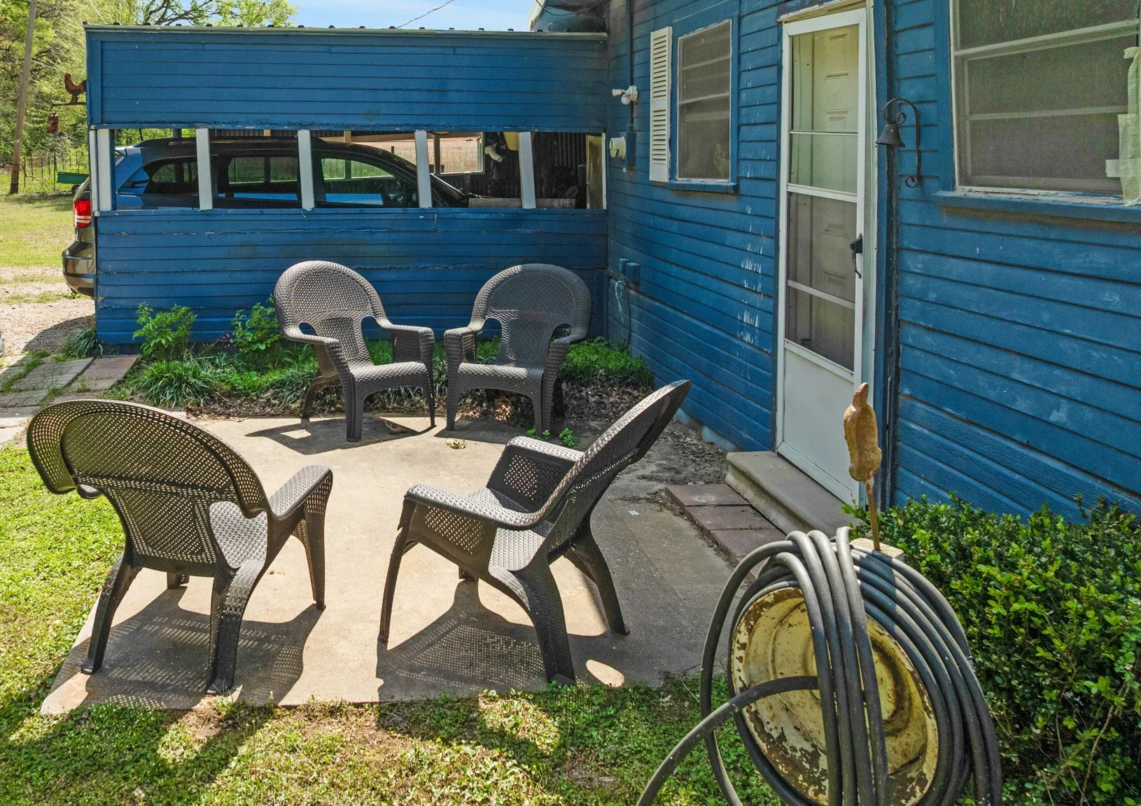 Single Family Residence For Sale in Delta County , 4958 TEXAS HIGHWAY 154, Cooper, Texas 75432, 4 Bedroom, 2 Bathroom, Garage spaces, 1,448 Sqft, built in 1970, Preowned, mls#21217516, Real Estate Agent in Cooper, Homes For Sale in Delta county, Homes For Sale in Cooper, Realtor in Cooper Texas, Real Estate Brokerage Independent Realty Texas, Luminita Cordes Realtor