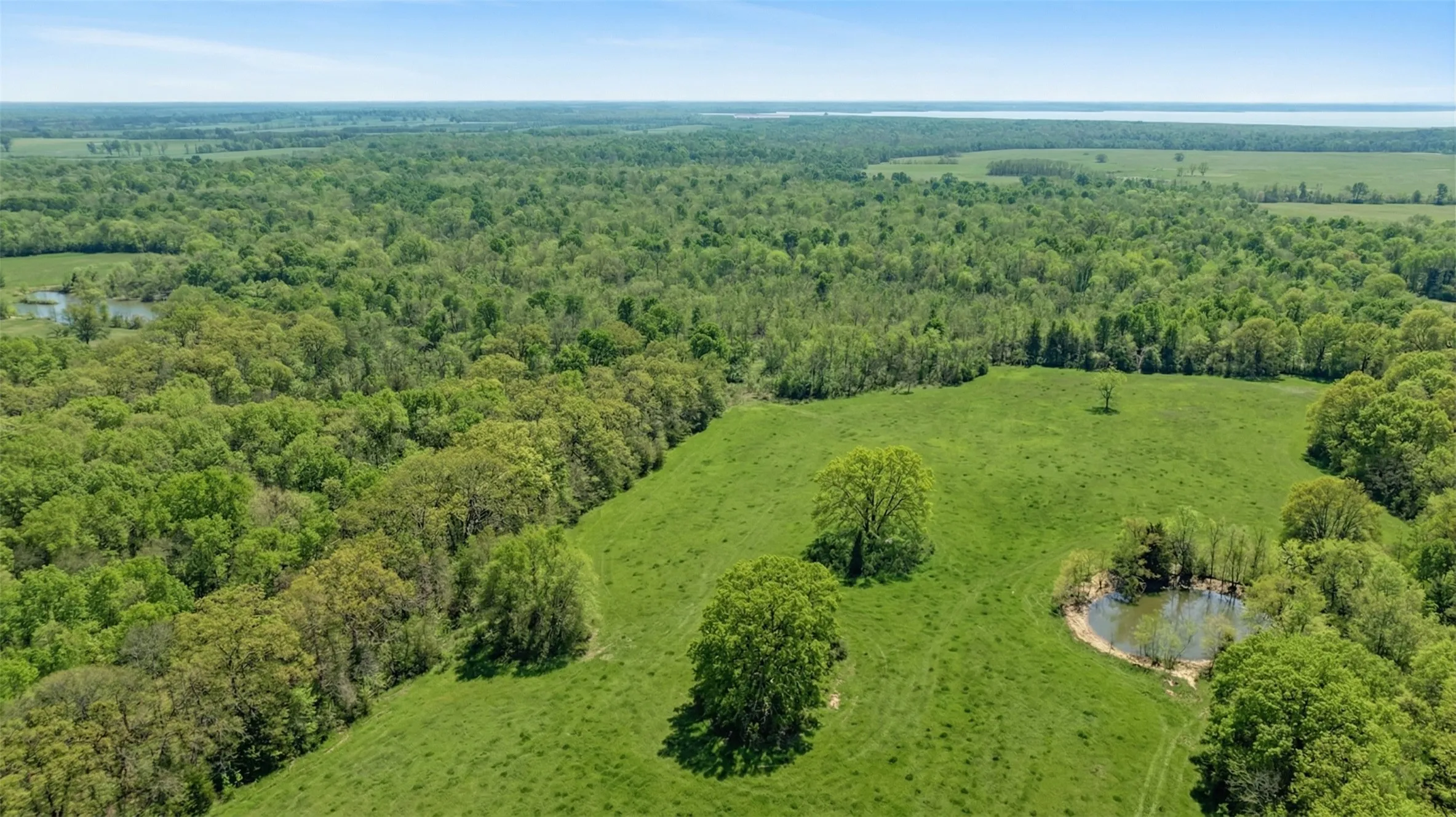 Single Family Residence For Sale in Delta County , 4958 TEXAS HIGHWAY 154, Cooper, Texas 75432, 4 Bedroom, 2 Bathroom, Garage spaces, 1,448 Sqft, built in 1970, Preowned, mls#21217516, Real Estate Agent in Cooper, Homes For Sale in Delta county, Homes For Sale in Cooper, Realtor in Cooper Texas, Real Estate Brokerage Independent Realty Texas, Luminita Cordes Realtor