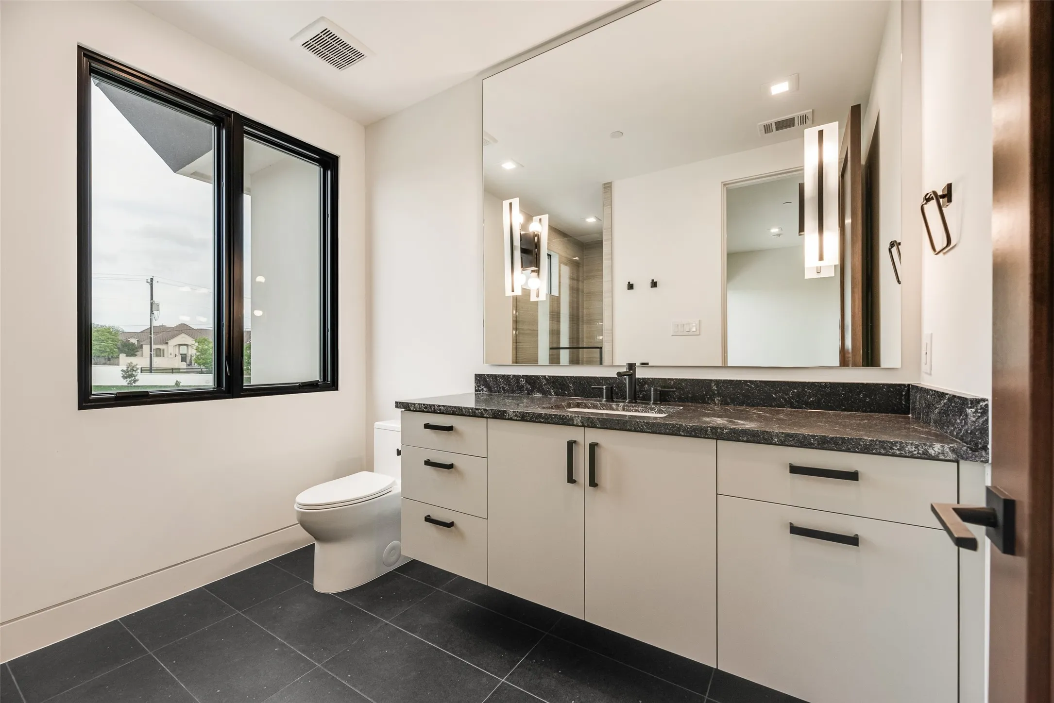 Single Family Residence For Sale in Tarrant County , 410 S White Chapel Boulevard, Southlake, Texas 76092, 8 Bedroom, 11 Bathroom, 4 Garage spaces, 11,123 Sqft, built in 2026, New Construction - Complete, mls#21216332, Real Estate Agent in Southlake, Homes For Sale in Tarrant county, Homes For Sale in Southlake, Realtor in Southlake Texas, Real Estate Brokerage Independent Realty Texas, Luminita Cordes Realtor