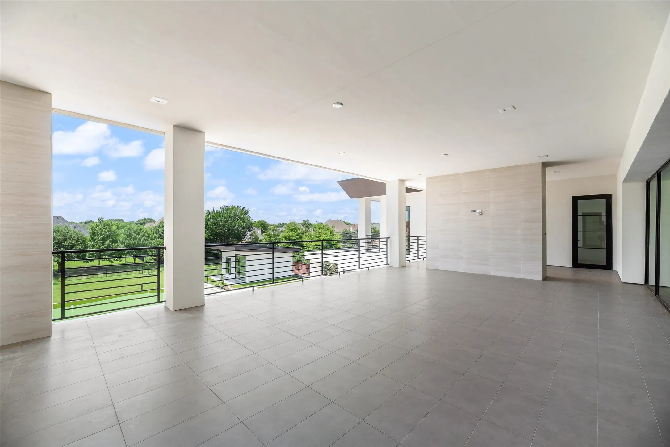Single Family Residence For Sale in Tarrant County , 410 S White Chapel Boulevard, Southlake, Texas 76092, 8 Bedroom, 11 Bathroom, 4 Garage spaces, 11,123 Sqft, built in 2026, New Construction - Complete, mls#21216332, Real Estate Agent in Southlake, Homes For Sale in Tarrant county, Homes For Sale in Southlake, Realtor in Southlake Texas, Real Estate Brokerage Independent Realty Texas, Luminita Cordes Realtor