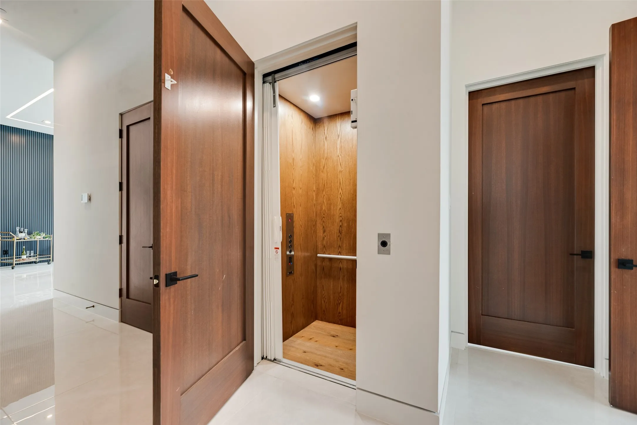 Elevator
