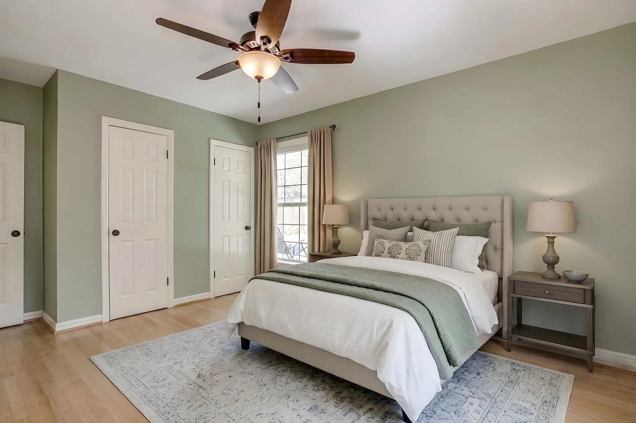 Single Family Residence For Sale in Tarrant County , 4308 Curzon Avenue, Fort Worth, Texas 76107, 2 Bedroom, 1 Bathroom, 1 Garage spaces, 895 Sqft, built in 1942, mls#21201604, Real Estate Agent in Fort Worth, Homes For Sale in Tarrant county, Homes For Sale in Fort Worth, Realtor in Fort Worth Texas, Real Estate Brokerage Independent Realty Texas, Luminita Cordes Realtor