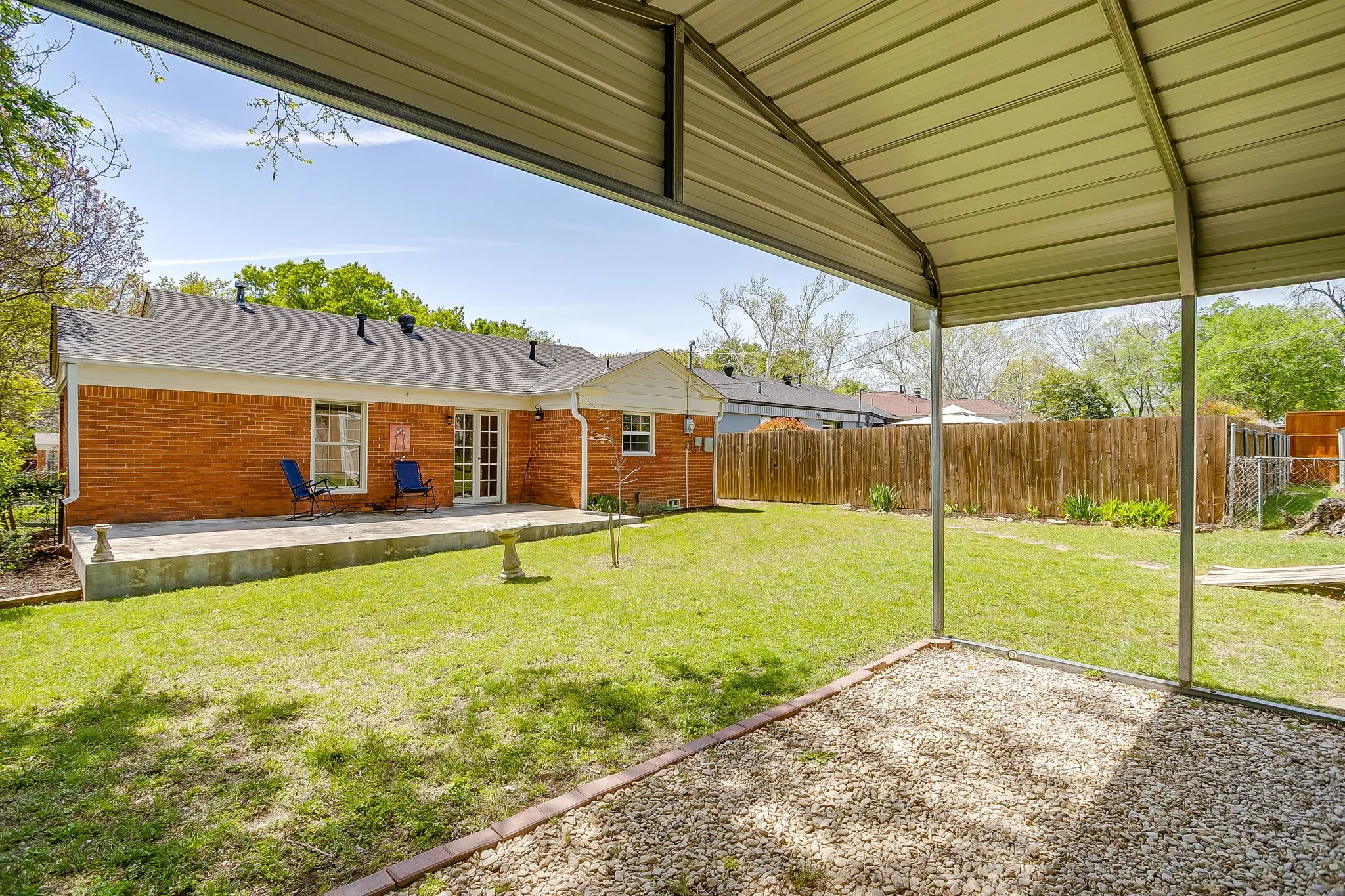 Single Family Residence For Sale in Tarrant County , 4308 Curzon Avenue, Fort Worth, Texas 76107, 2 Bedroom, 1 Bathroom, 1 Garage spaces, 895 Sqft, built in 1942, mls#21201604, Real Estate Agent in Fort Worth, Homes For Sale in Tarrant county, Homes For Sale in Fort Worth, Realtor in Fort Worth Texas, Real Estate Brokerage Independent Realty Texas, Luminita Cordes Realtor
