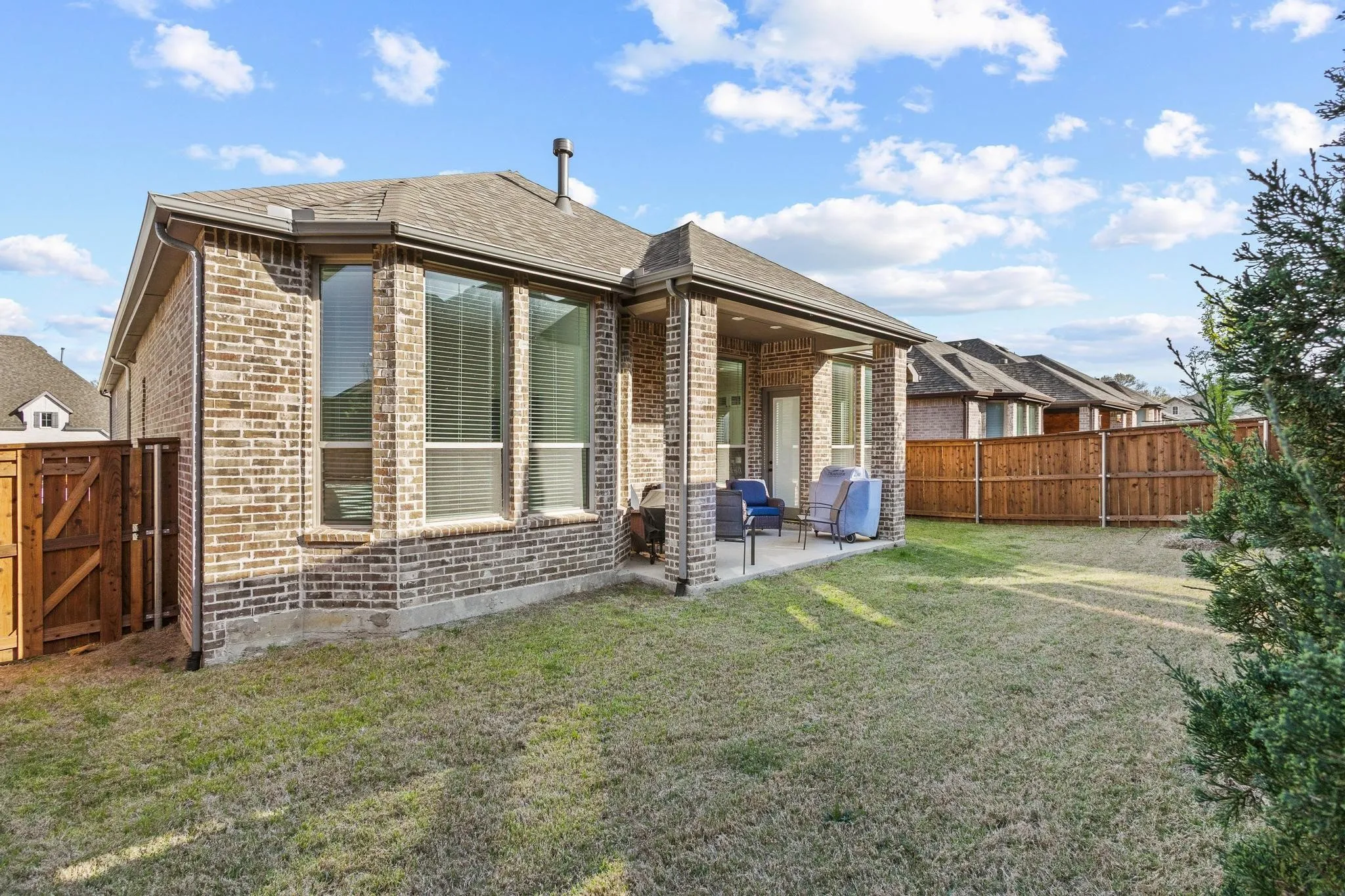 Single Family Residence For Sale in Grayson County , 5056 Westhaven Circle, Denison, Texas 75020, 4 Bedrooms, 2 Bathrooms, 2 Garage spaces, 2,323 Sqft, built in 2024, Price $380,000, mls#21217666, Real Estate Agent in Denison, Homes For Sale in Grayson county, Homes For Sale in Denison, Realtor in Denison Texas, Real Estate Brokerage Independent Realty Texas, Luminita Cordes Realtor