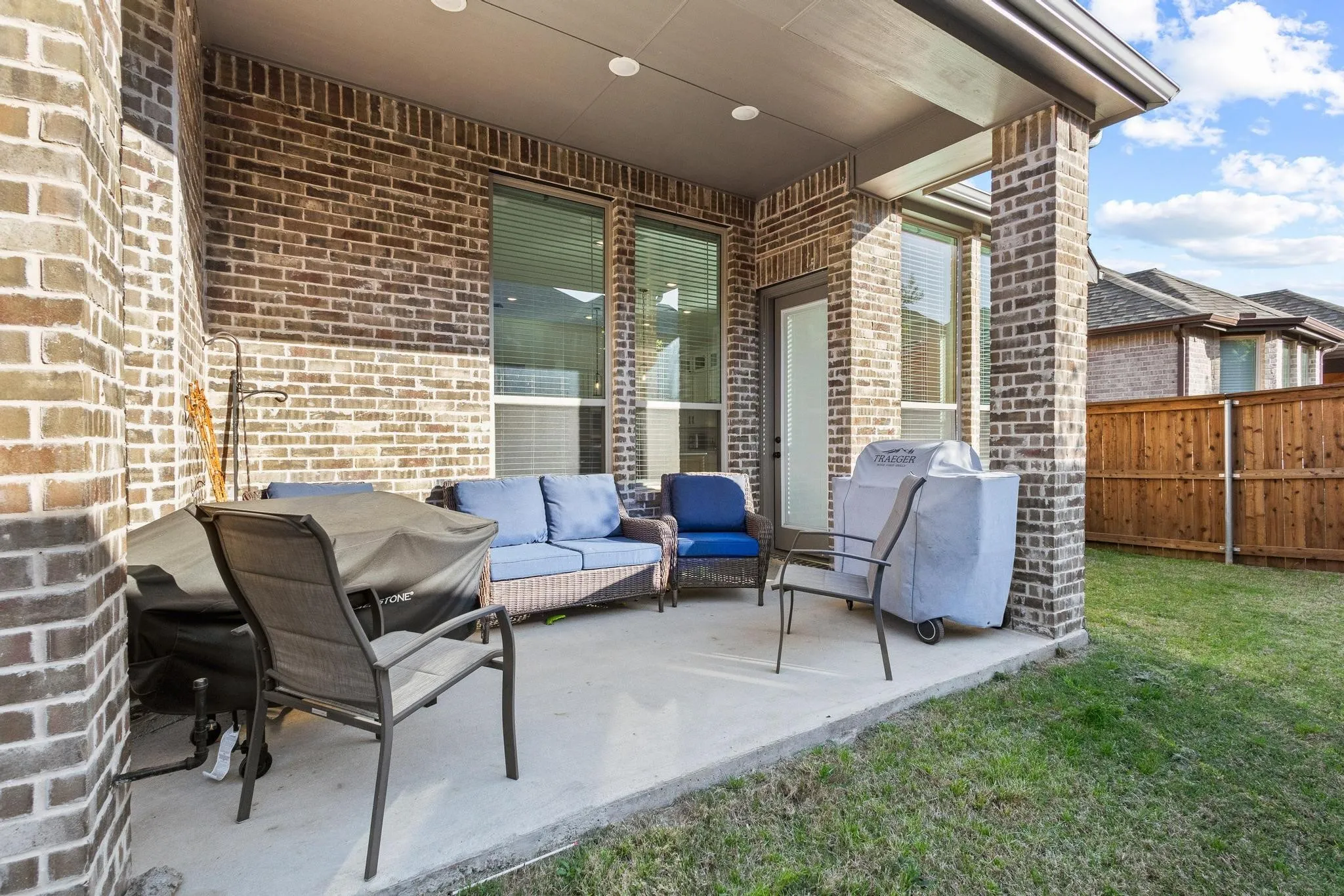 Single Family Residence For Sale in Grayson County , 5056 Westhaven Circle, Denison, Texas 75020, 4 Bedrooms, 2 Bathrooms, 2 Garage spaces, 2,323 Sqft, built in 2024, Price $380,000, mls#21217666, Real Estate Agent in Denison, Homes For Sale in Grayson county, Homes For Sale in Denison, Realtor in Denison Texas, Real Estate Brokerage Independent Realty Texas, Luminita Cordes Realtor