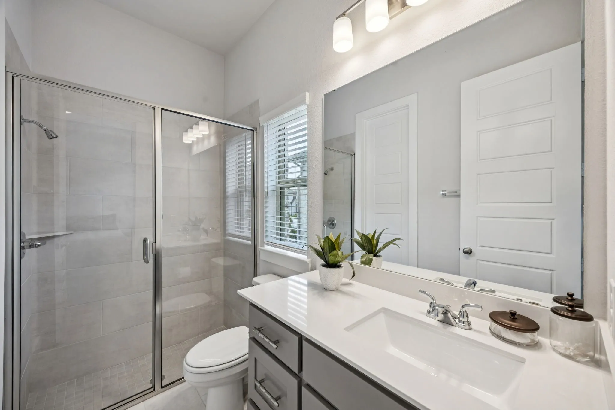 Single Family Residence For Sale in Kaufman County , 1232 Rushcroft Way, Forney, Texas 75126, 4 Bedroom, 4 Bathroom, 3 Garage spaces, 2,730 Sqft, built in 2022, Preowned, Price $425,000, mls#21217681, Real Estate Agent in Forney, Homes For Sale in Kaufman county, Homes For Sale in Forney, Realtor in Forney Texas, Real Estate Brokerage Independent Realty Texas, Luminita Cordes Realtor