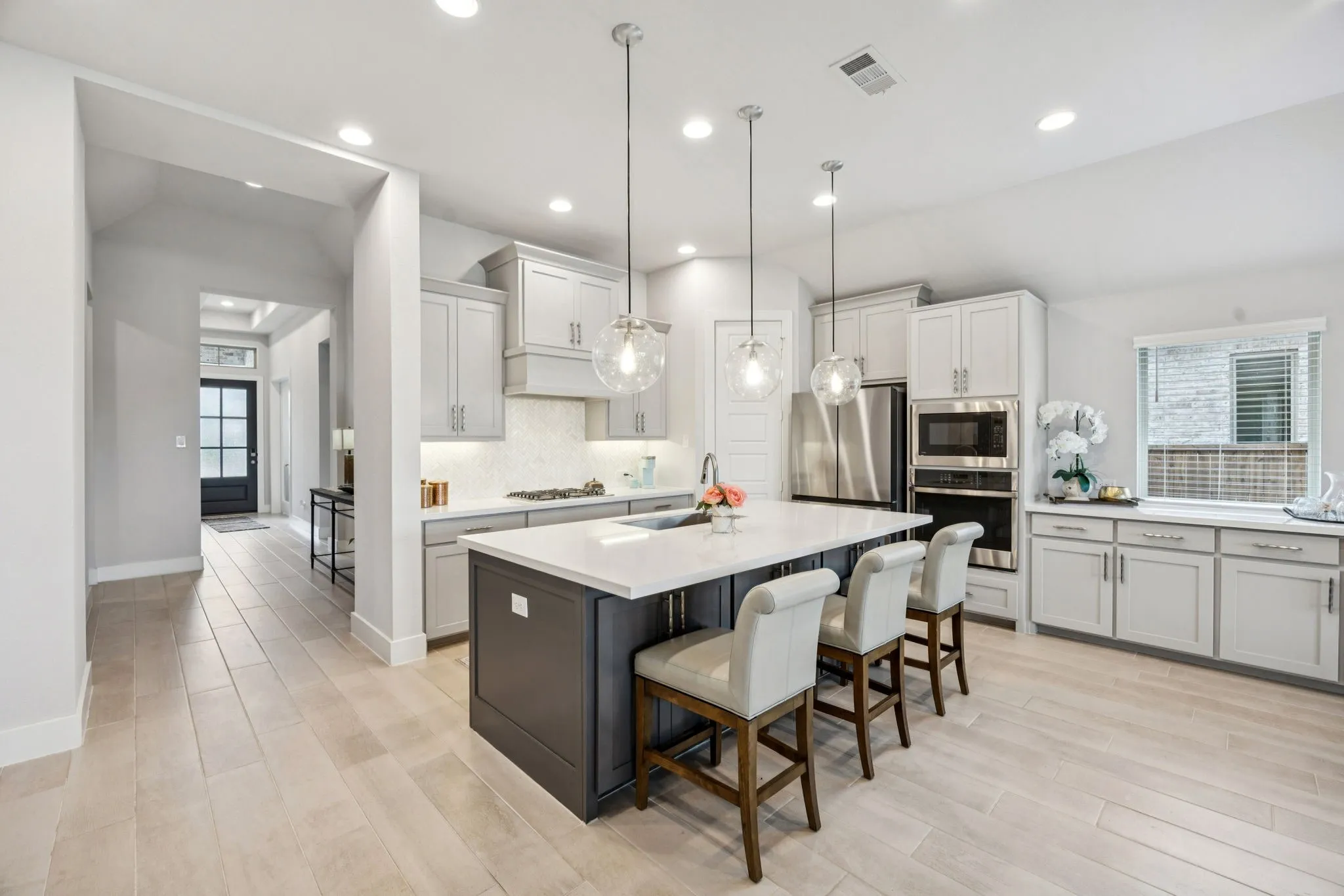 Single Family Residence For Sale in Kaufman County , 1232 Rushcroft Way, Forney, Texas 75126, 4 Bedroom, 4 Bathroom, 3 Garage spaces, 2,730 Sqft, built in 2022, Preowned, Price $425,000, mls#21217681, Real Estate Agent in Forney, Homes For Sale in Kaufman county, Homes For Sale in Forney, Realtor in Forney Texas, Real Estate Brokerage Independent Realty Texas, Luminita Cordes Realtor