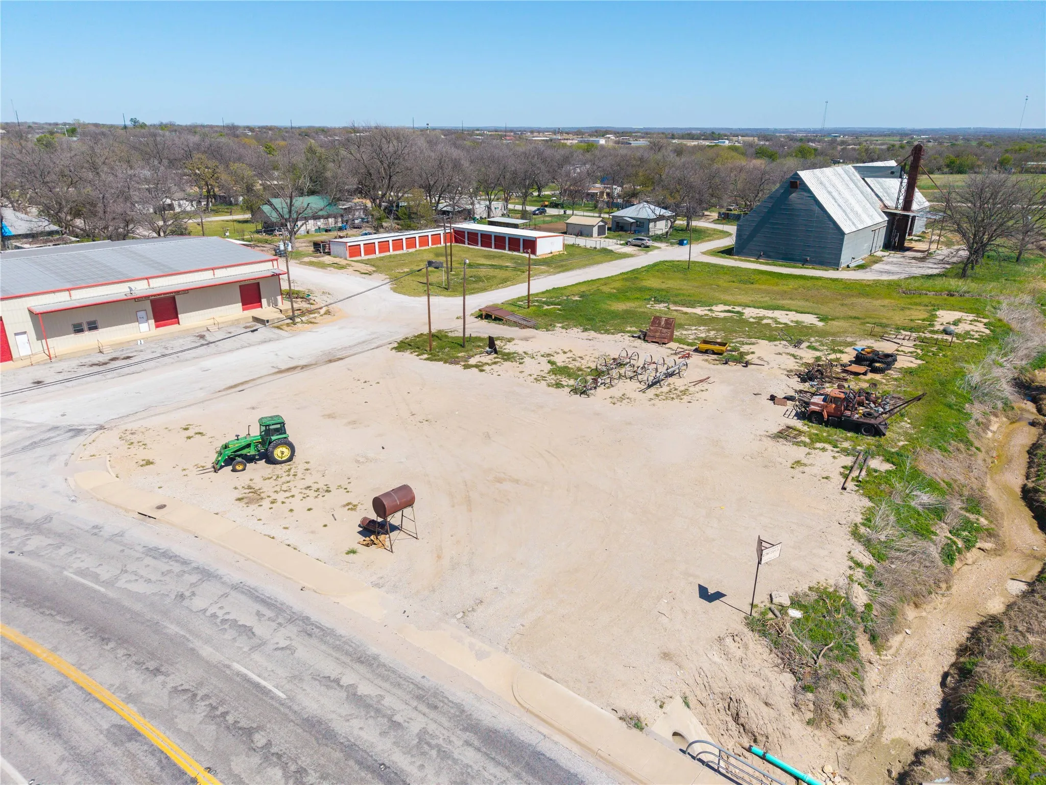 Retail For Sale in Comanche County , 117 E. Bivar, De Leon, Texas 76444, 0, 0, Garage spaces, 0 Sqft, built in 2010, Preowned, Price $481,500, mls#21217223, Real Estate Agent in De Leon, Homes For Sale in Comanche county, Homes For Sale in De Leon, Realtor in De Leon Texas, Real Estate Brokerage Independent Realty Texas, Luminita Cordes Realtor