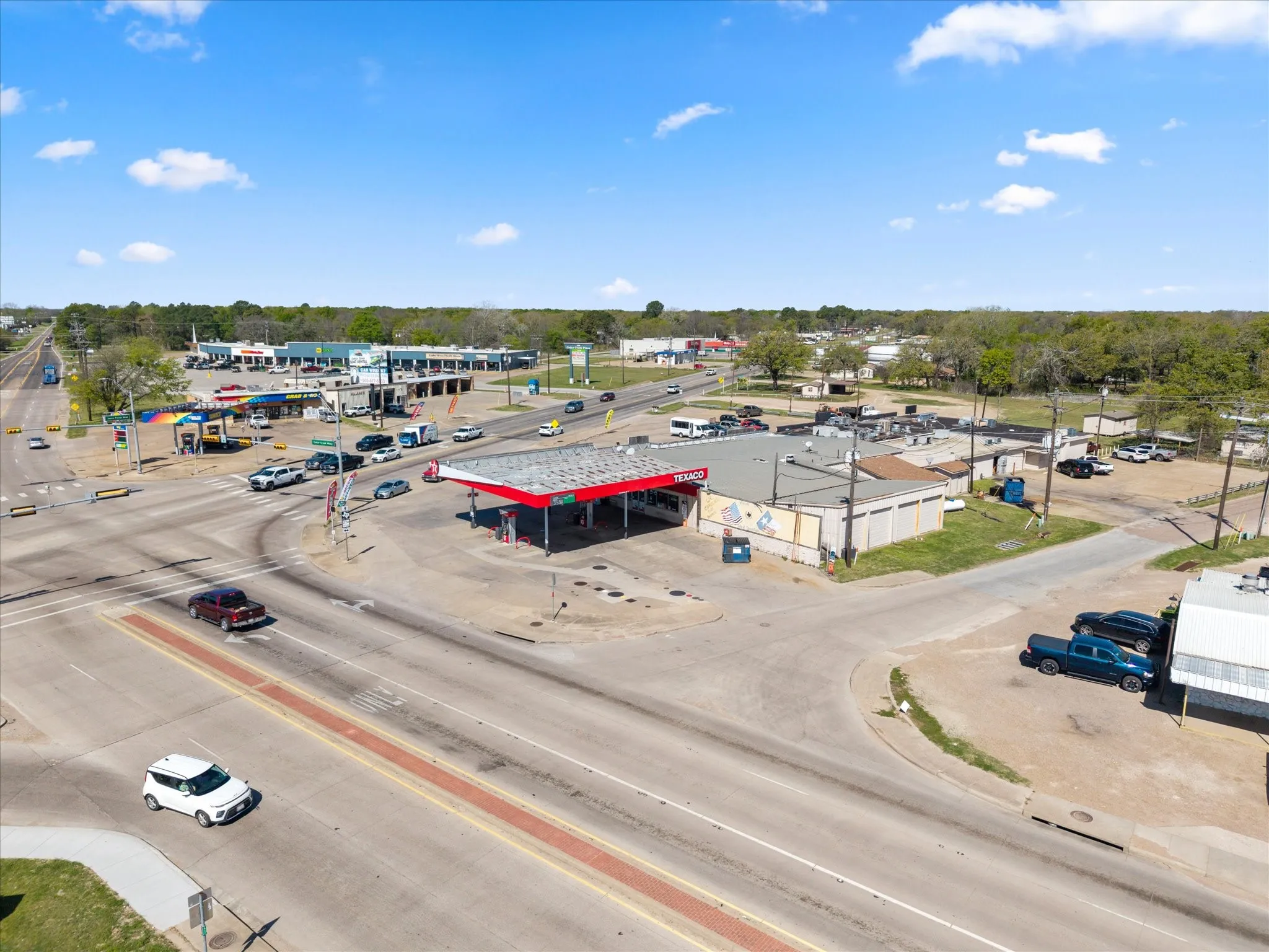 Retail For Sale in Henderson County , 101 N Seven Points Boulevard, Seven Points, Texas 75143, 0, 0, Garage spaces, 0 Sqft, built in 1980, Preowned, Price $1,700,000, mls#21217737, Real Estate Agent in Seven Points, Homes For Sale in Henderson county, Homes For Sale in Seven Points, Realtor in Seven Points Texas, Real Estate Brokerage Independent Realty Texas, Luminita Cordes Realtor