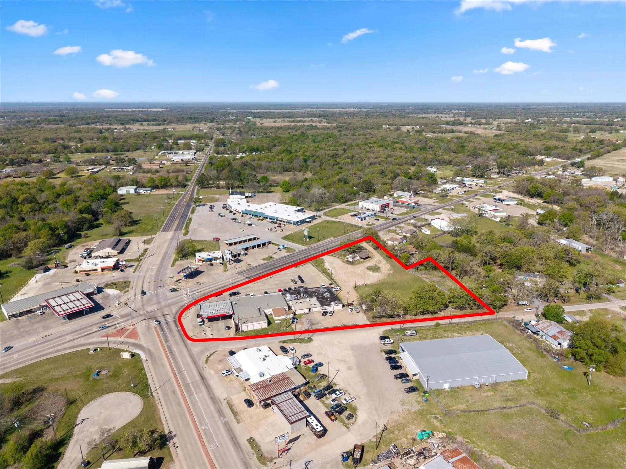 Retail For Sale in Henderson County , 101 N Seven Points Boulevard, Seven Points, Texas 75143, 0, 0, Garage spaces, 0 Sqft, built in 1980, Preowned, Price $1,700,000, mls#21217737, Real Estate Agent in Seven Points, Homes For Sale in Henderson county, Homes For Sale in Seven Points, Realtor in Seven Points Texas, Real Estate Brokerage Independent Realty Texas, Luminita Cordes Realtor