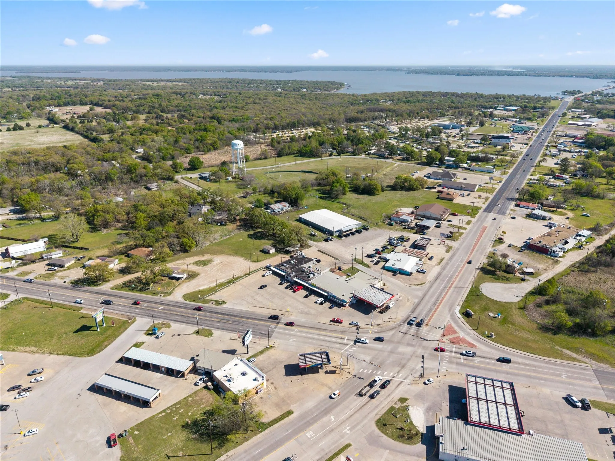Retail For Sale in Henderson County , 101 N Seven Points Boulevard, Seven Points, Texas 75143, 0, 0, Garage spaces, 0 Sqft, built in 1980, Preowned, Price $1,700,000, mls#21217737, Real Estate Agent in Seven Points, Homes For Sale in Henderson county, Homes For Sale in Seven Points, Realtor in Seven Points Texas, Real Estate Brokerage Independent Realty Texas, Luminita Cordes Realtor