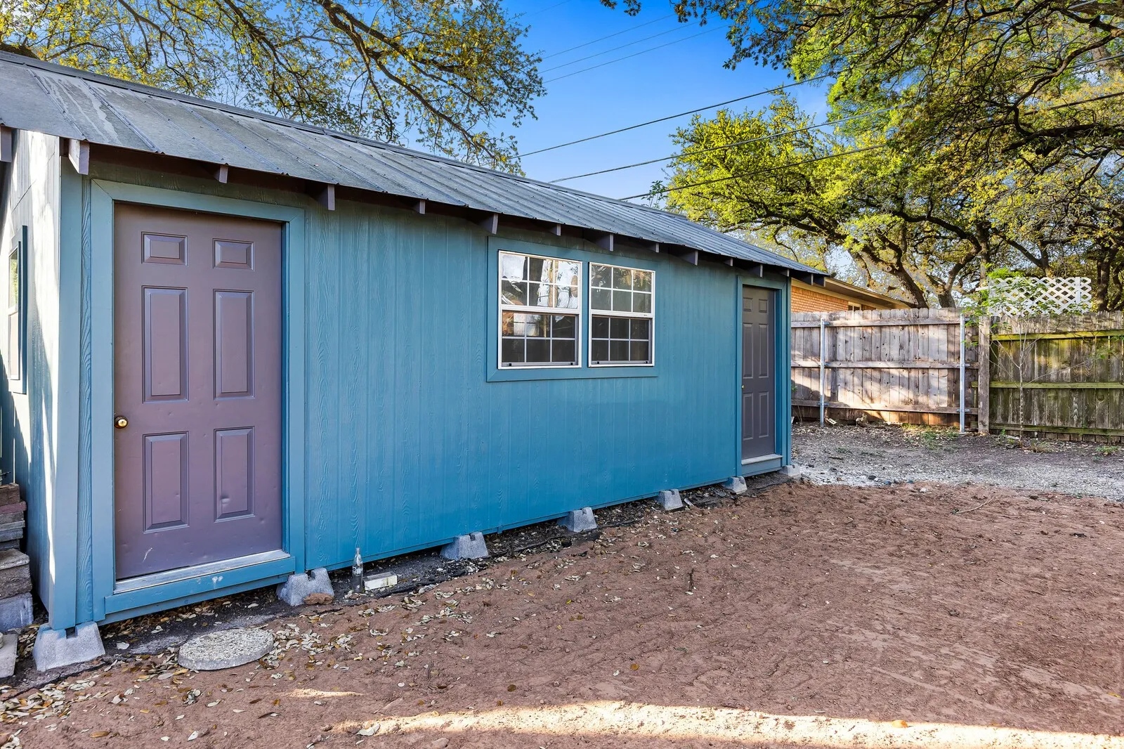 Single Family Residence For Sale in Mc Lennan County , 2324 Wooded Acres Drive, Waco, Texas 76710, 4 Bedroom, 3 Bathroom, Garage spaces, 2,921 Sqft, built in 1957, mls#21214946, Real Estate Agent in Waco, Homes For Sale in Mc Lennan county, Homes For Sale in Waco, Realtor in Waco Texas, Real Estate Brokerage Independent Realty Texas, Luminita Cordes Realtor