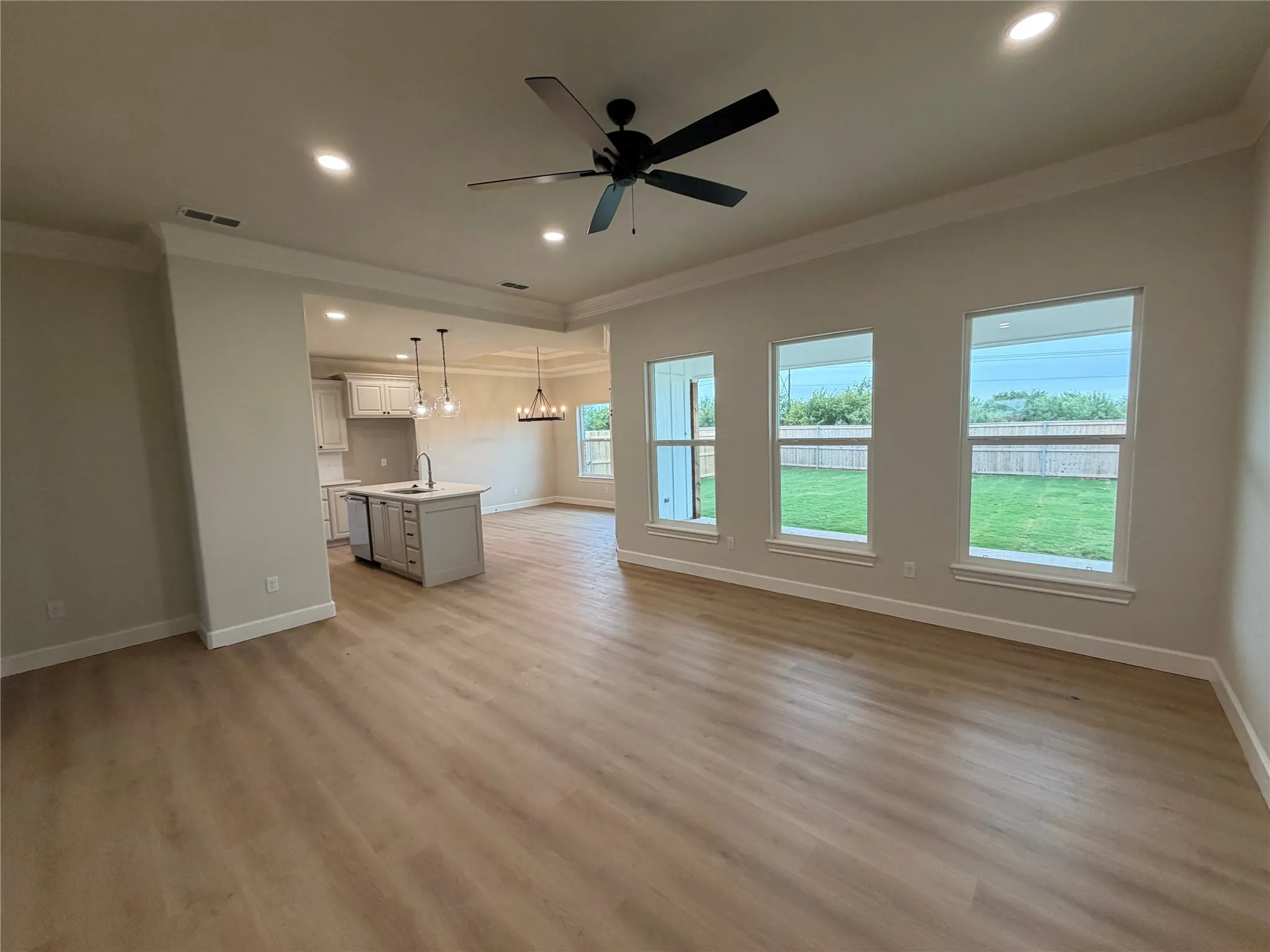 Single Family Residence For Sale in Taylor County , 7644 Lake Ridge Parkway, Abilene, Texas 79602, 4 Bedroom, 2 Bathroom, 2 Garage spaces, 1,737 Sqft, built in 2026, New Construction - Incomplete, mls#21217811, Real Estate Agent in Abilene, Homes For Sale in Taylor county, Homes For Sale in Abilene, Realtor in Abilene Texas, Real Estate Brokerage Independent Realty Texas, Luminita Cordes Realtor