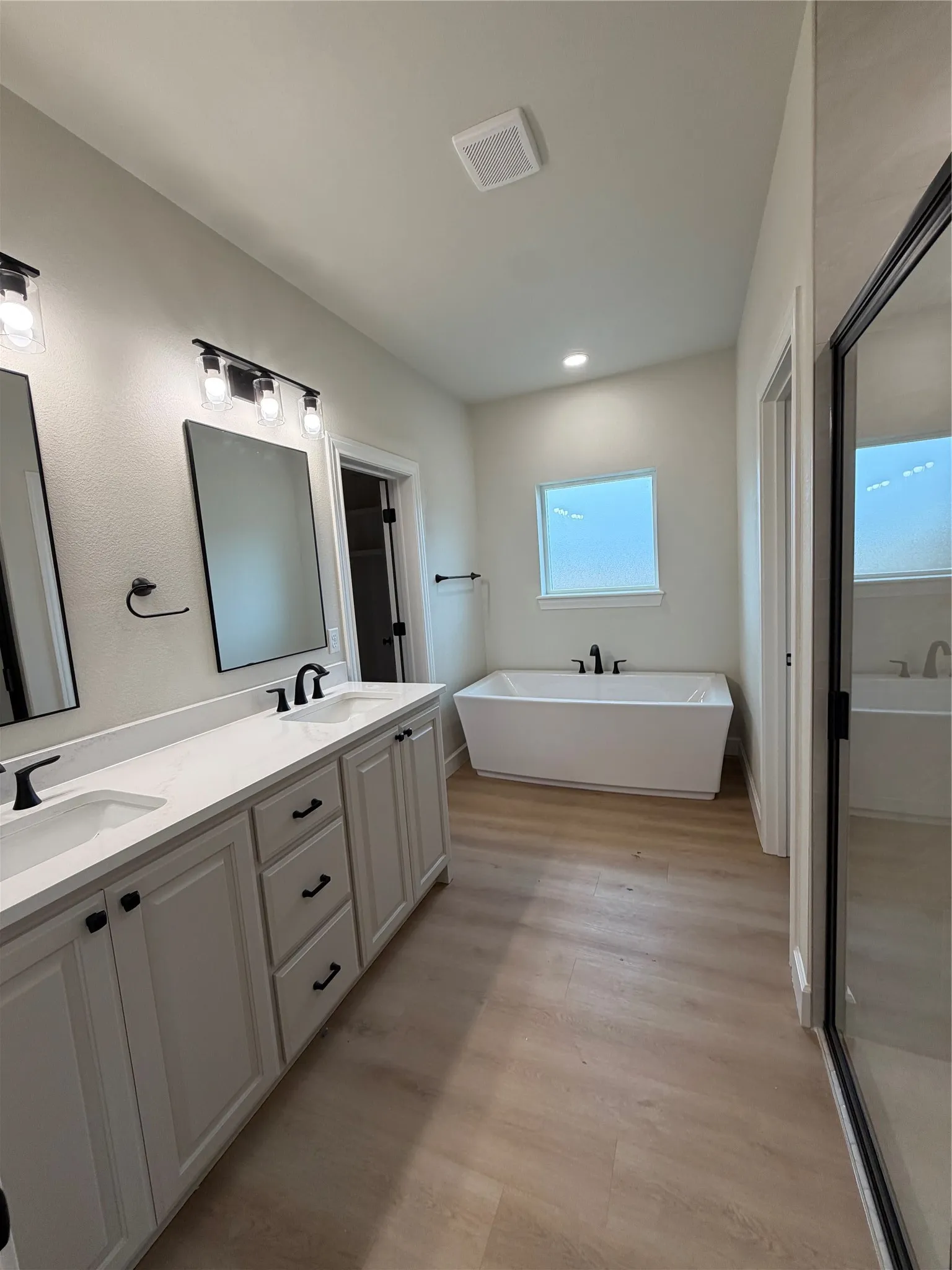 Single Family Residence For Sale in Taylor County , 7644 Lake Ridge Parkway, Abilene, Texas 79602, 4 Bedroom, 2 Bathroom, 2 Garage spaces, 1,737 Sqft, built in 2026, New Construction - Incomplete, mls#21217811, Real Estate Agent in Abilene, Homes For Sale in Taylor county, Homes For Sale in Abilene, Realtor in Abilene Texas, Real Estate Brokerage Independent Realty Texas, Luminita Cordes Realtor