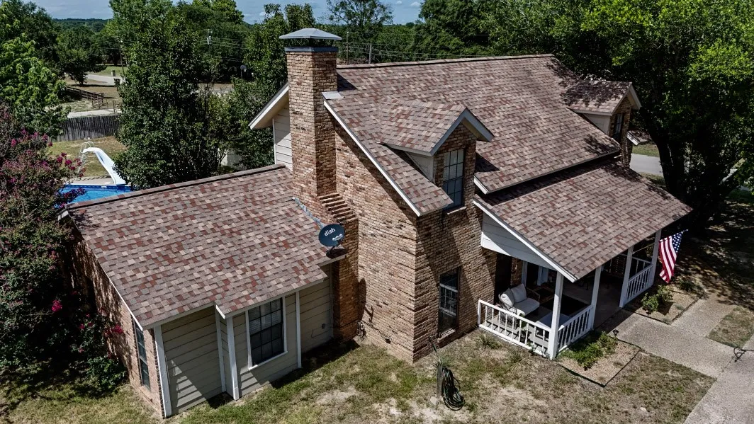 Single Family Residence For Sale in Henderson County , 2382 Crystal Drive, Athens, Texas 75752, 3 Bedroom, 3 Bathroom, 4 Garage spaces, 2,076 Sqft, built in 1980, Preowned, mls#21215530, Real Estate Agent in Athens, Homes For Sale in Henderson county, Homes For Sale in Athens, Realtor in Athens Texas, Real Estate Brokerage Independent Realty Texas, Luminita Cordes Realtor