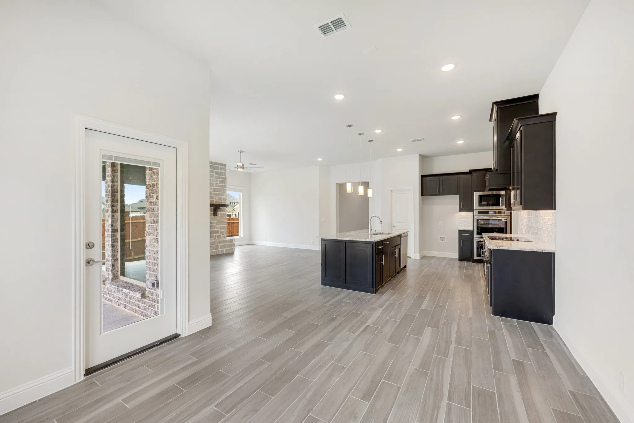 Single Family Residence For Sale in Ellis County , 4033 Foot Hills Drive, Midlothian, Texas 76065, 4 Bedroom, 3 Bathroom, 2 Garage spaces, 2,521 Sqft, built in 2026, New Construction - Incomplete, mls#21217708, Real Estate Agent in Midlothian, Homes For Sale in Ellis county, Homes For Sale in Midlothian, Realtor in Midlothian Texas, Real Estate Brokerage Independent Realty Texas, Luminita Cordes Realtor