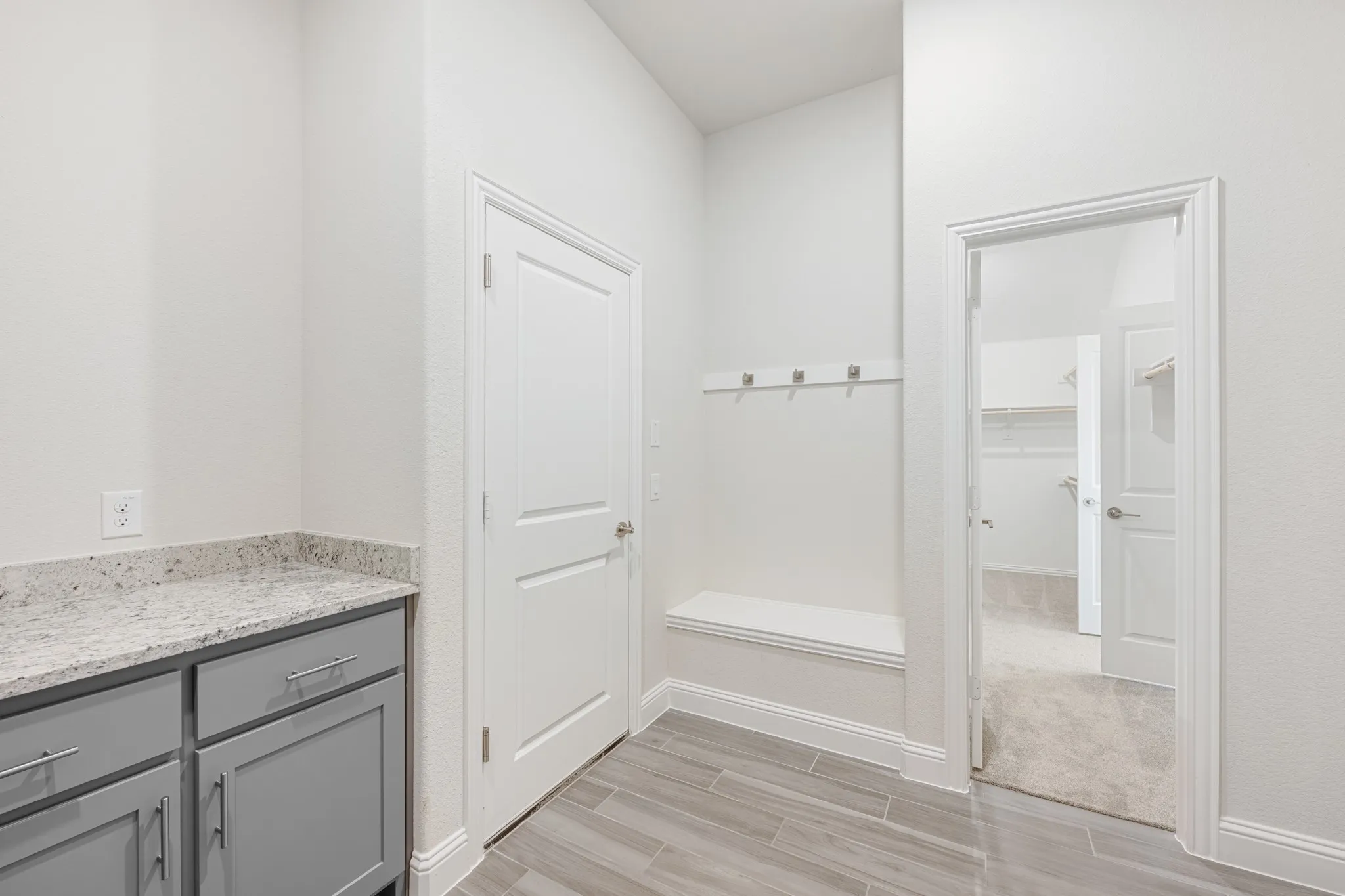 Single Family Residence For Sale in Ellis County , 4033 Foot Hills Drive, Midlothian, Texas 76065, 4 Bedroom, 3 Bathroom, 2 Garage spaces, 2,521 Sqft, built in 2026, New Construction - Incomplete, mls#21217708, Real Estate Agent in Midlothian, Homes For Sale in Ellis county, Homes For Sale in Midlothian, Realtor in Midlothian Texas, Real Estate Brokerage Independent Realty Texas, Luminita Cordes Realtor